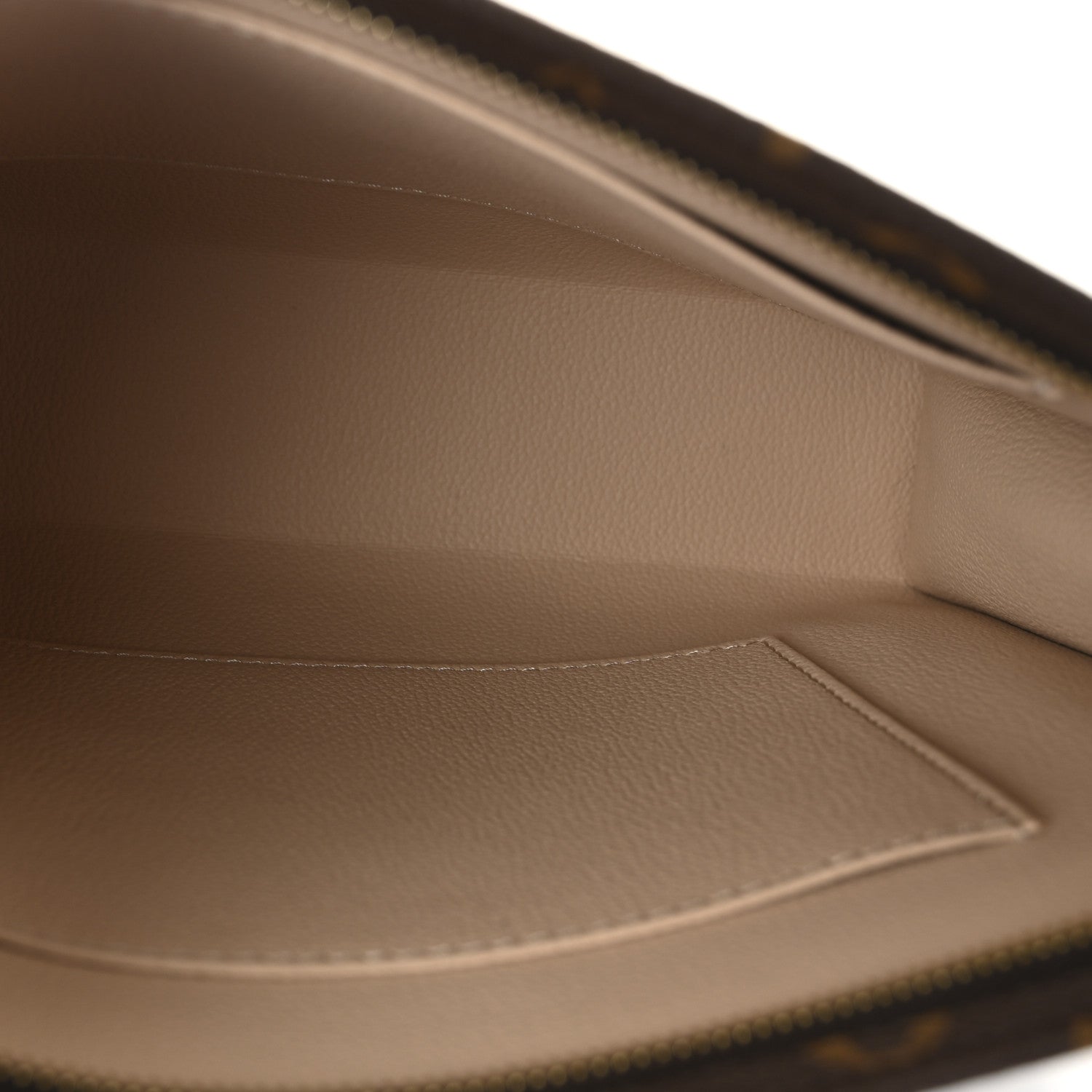 Louis Vuitton Monogram Poche Toilette 5 of 6