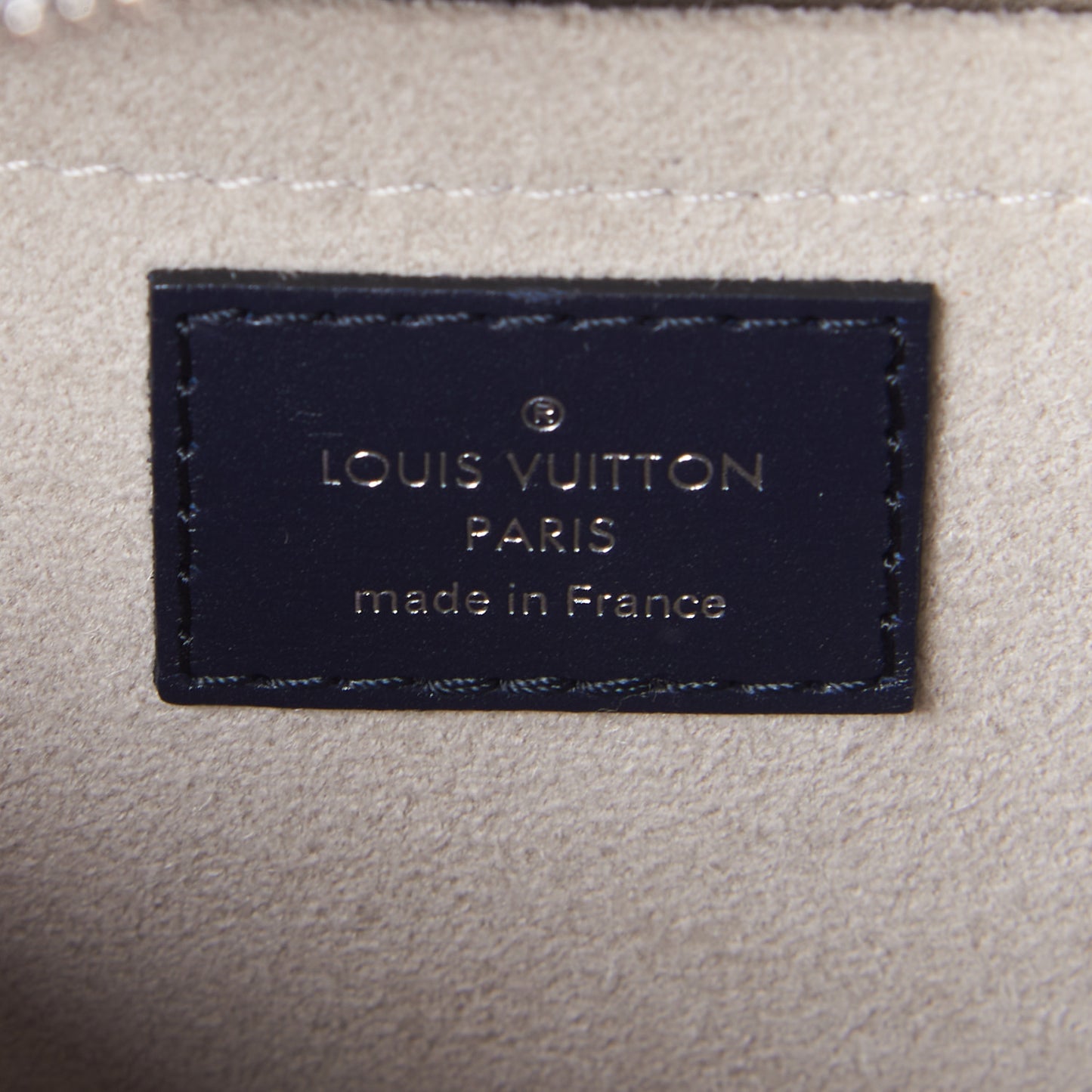 Transformed Canvas Time Trunk Square Bag