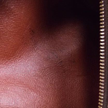 Louis Vuitton Monogram Papillon 26 8 of 10
