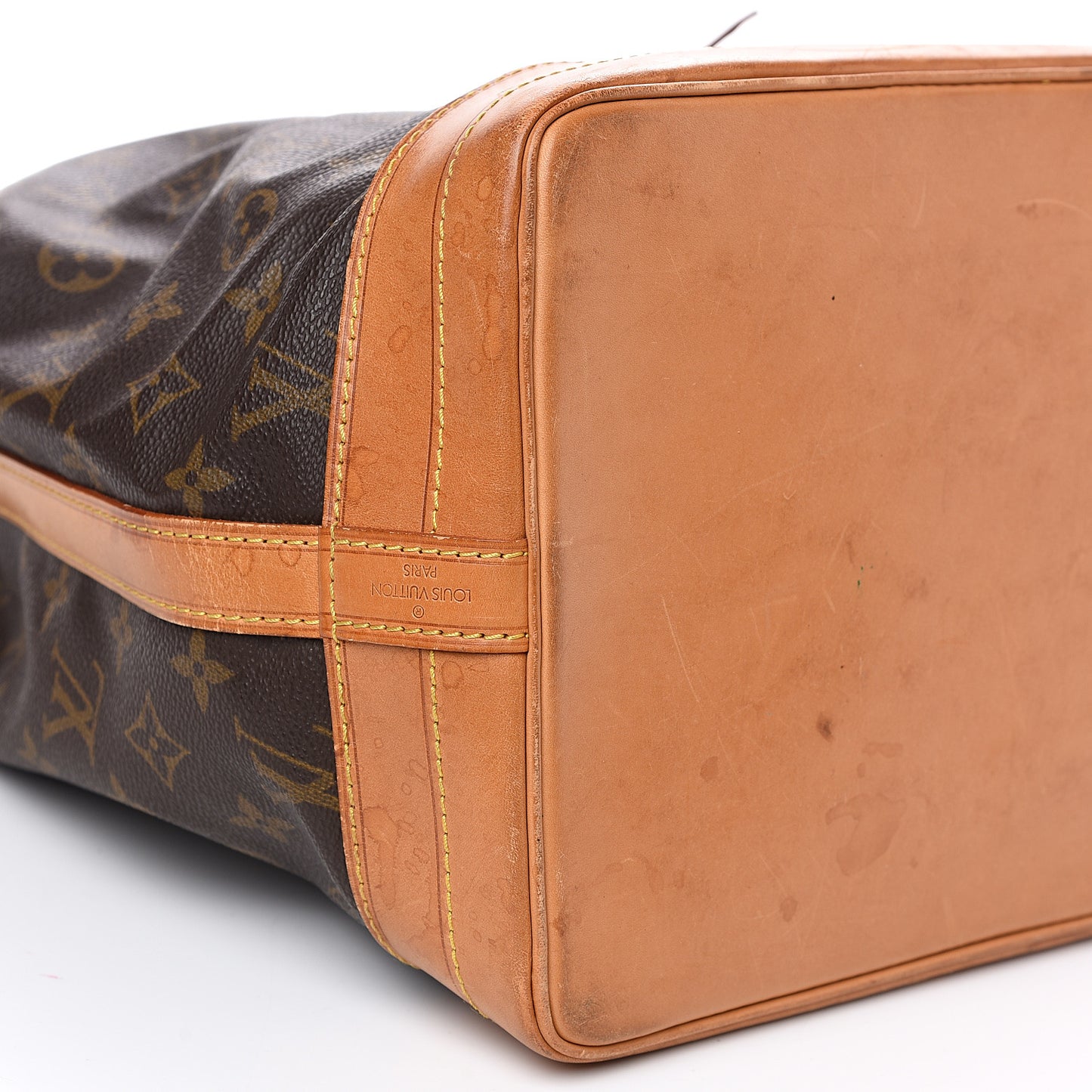 Monogram Noe