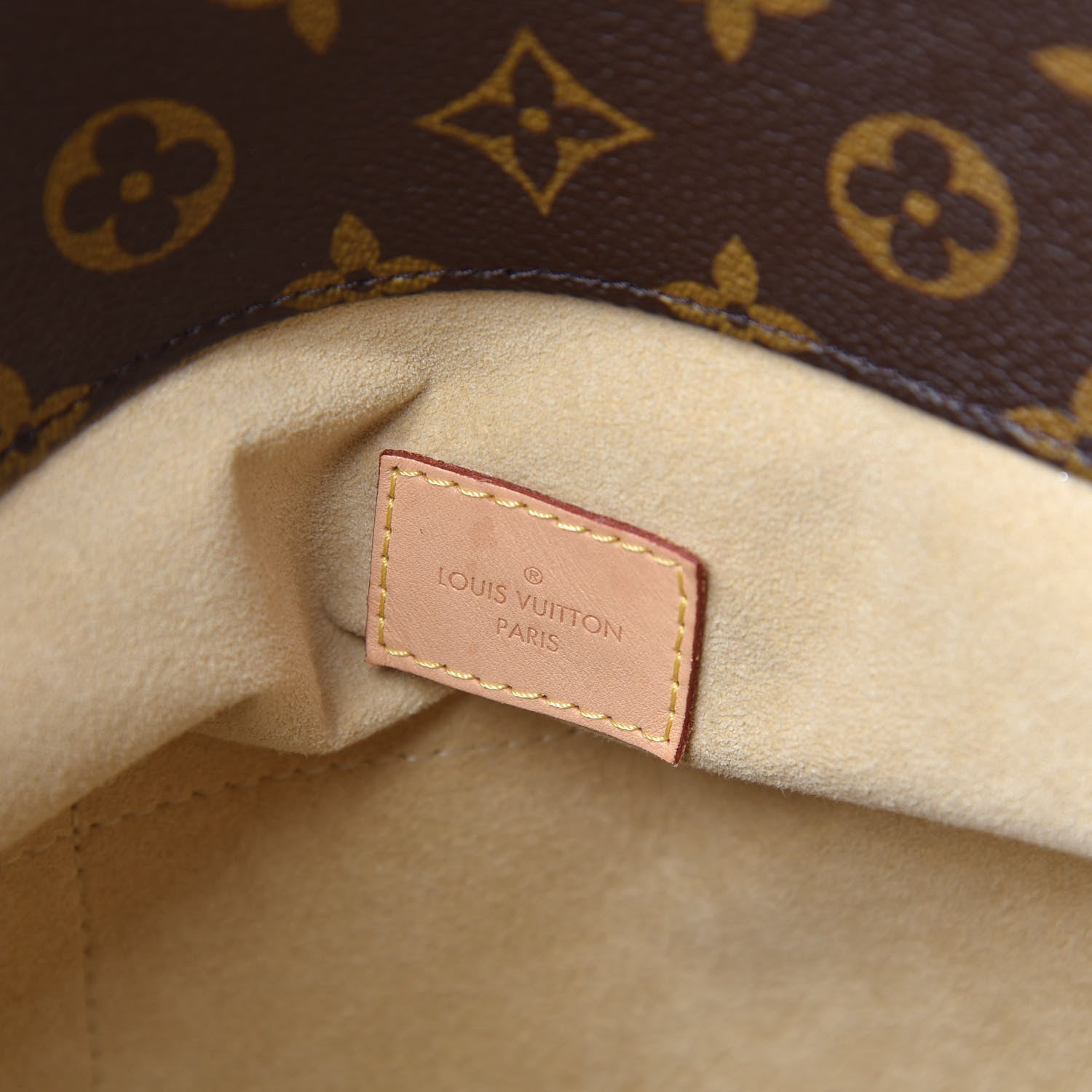 Louis Vuitton Monogram Artsy MM 6 of 9