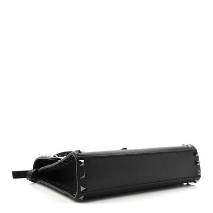 Valentino Garavani Pebbled Calfskin Monochrome Medium Rockstud Flip Lock Crossbody Bag Black 4 of 10