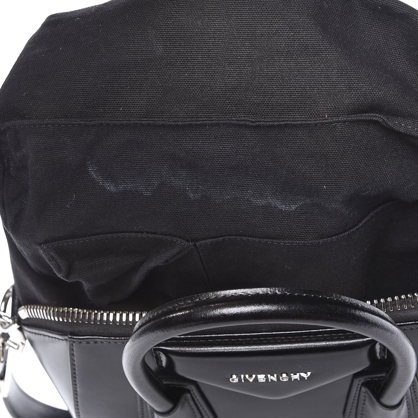 Shiny Lord Calfskin Small Antigona Black