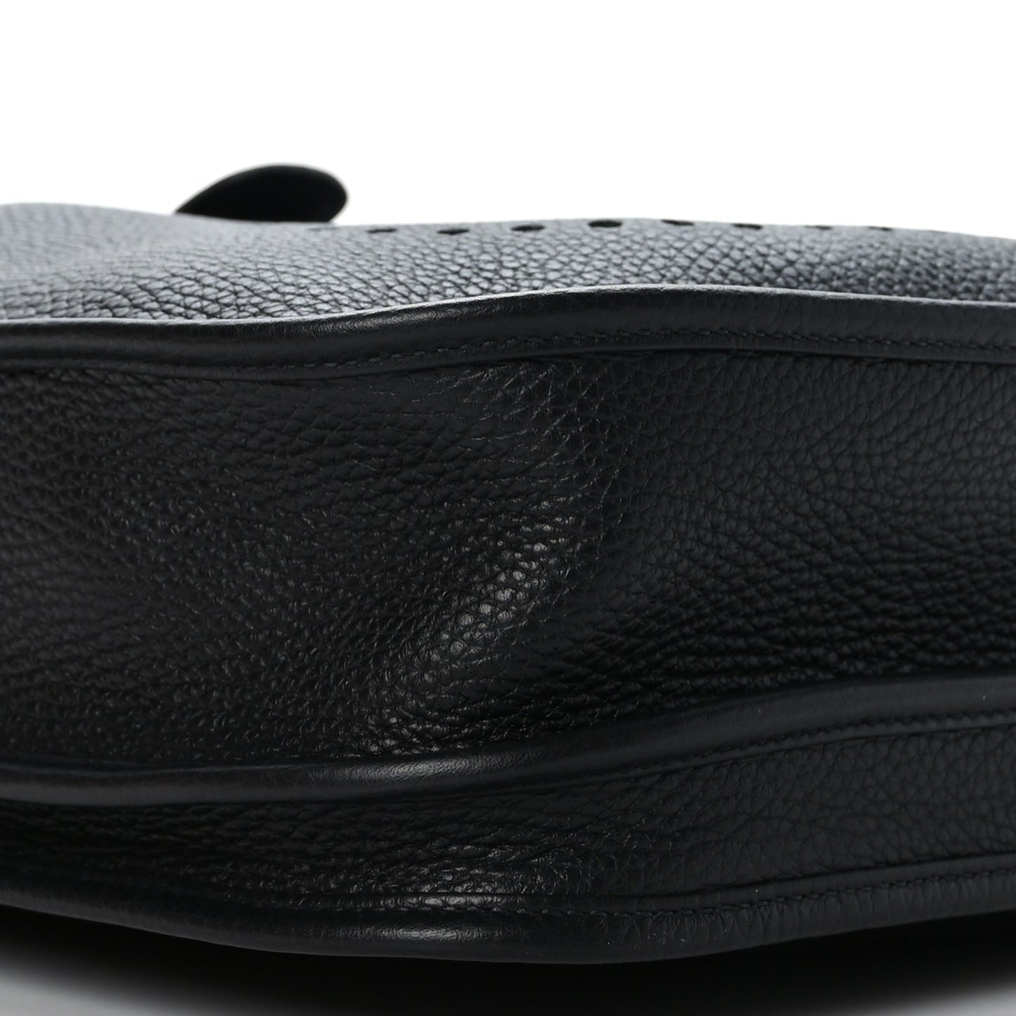 Taurillon Clemence Evelyne III PM Black