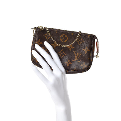 Louis Vuitton Monogram Mini Pochette Accessories 2 of 10