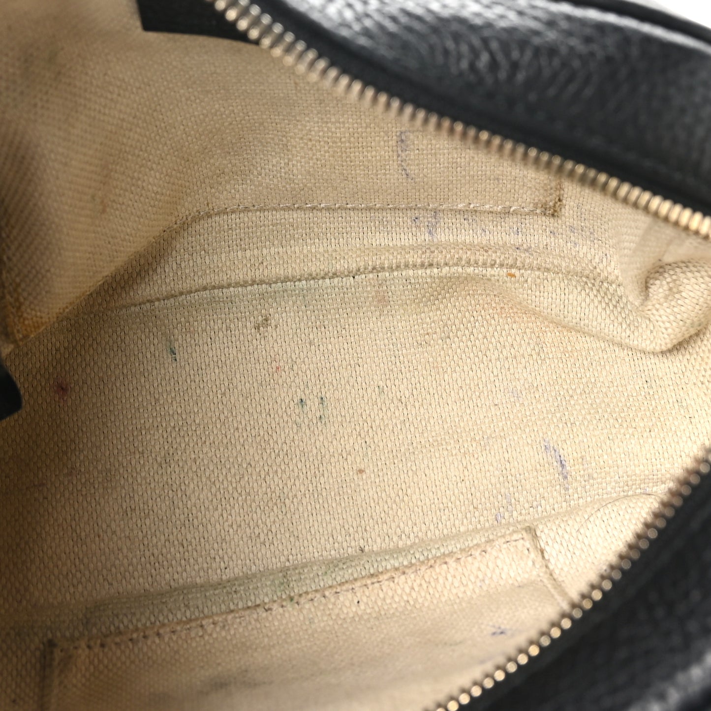 Pebbled Calfskin Small Soho Disco Bag Black