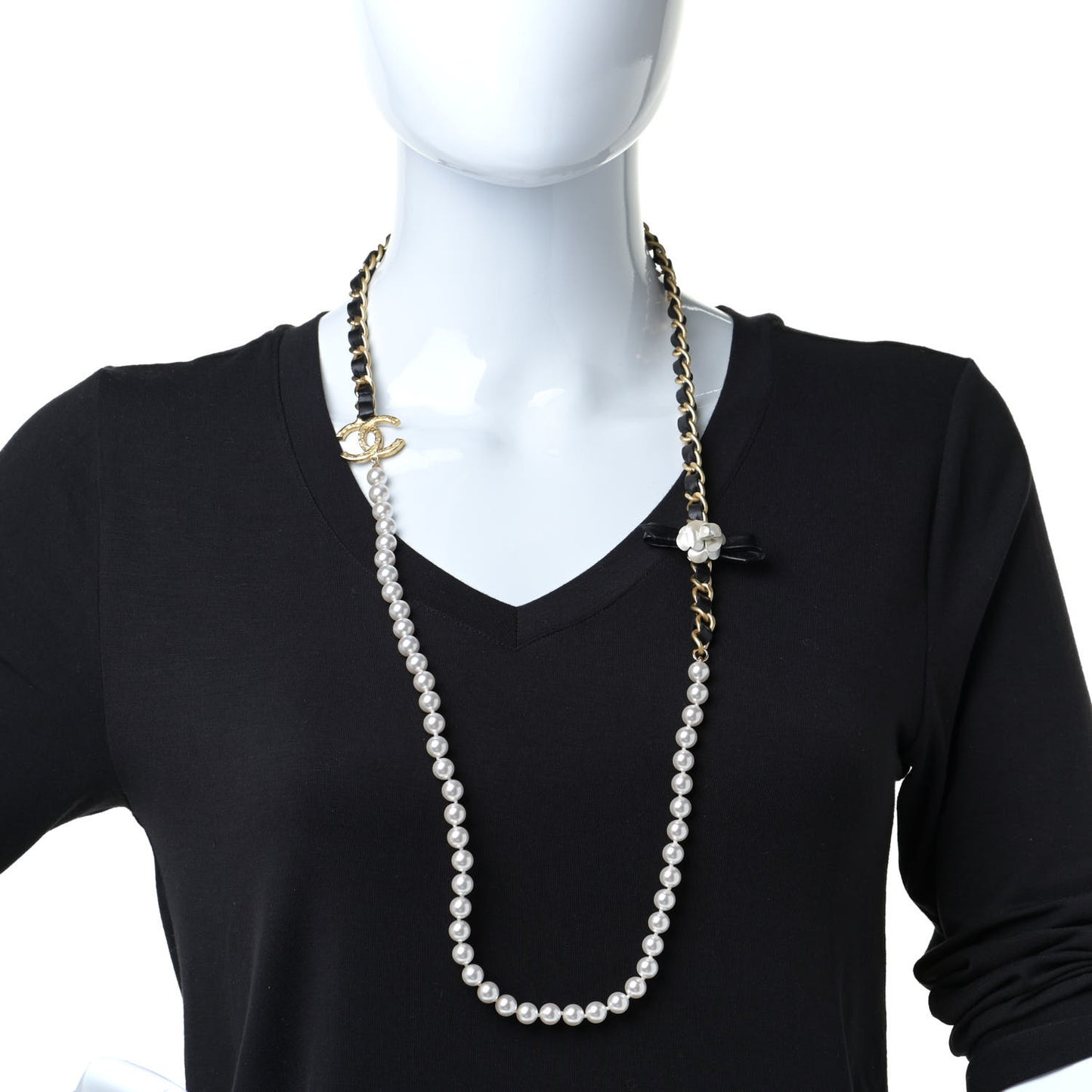 Calfskin Pearl Chain 90's Camellia Long Necklace Black Gold