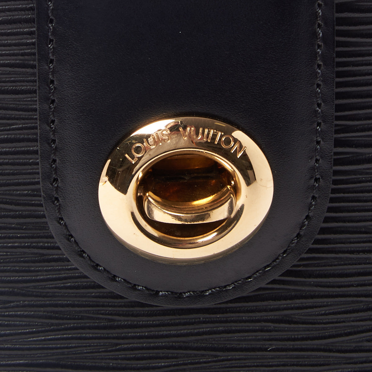 Louis Vuitton Epi Cluny Black 8 of 8