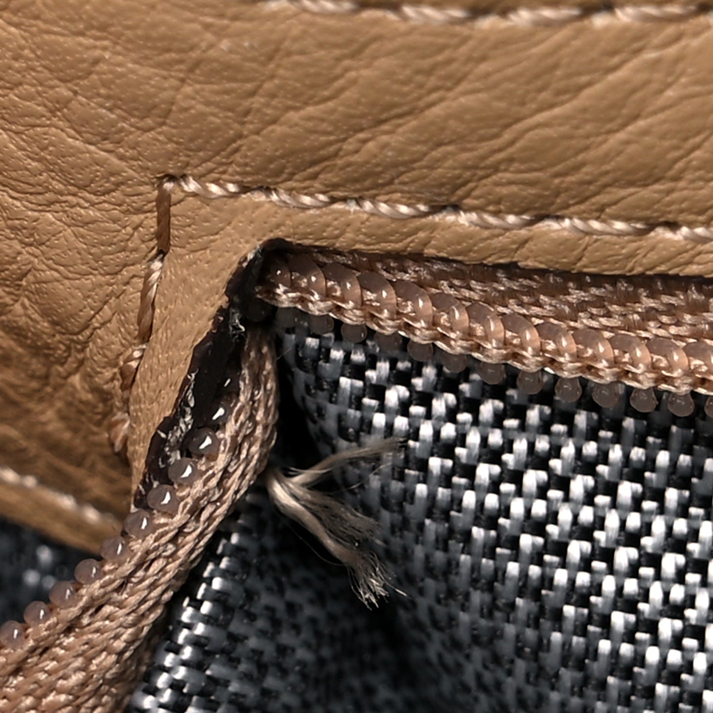 Visetos Medium Side Studs Stark Backpack Beige