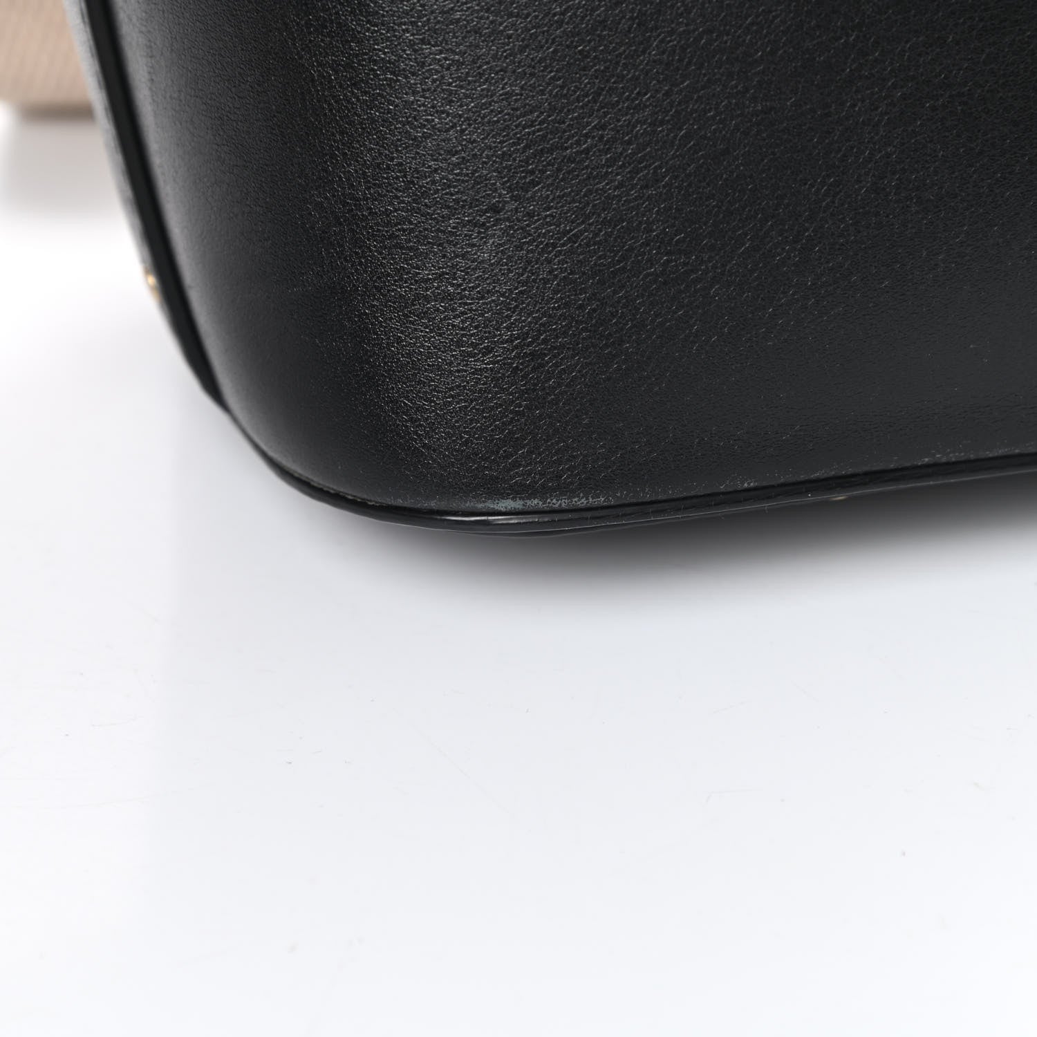 Chloe Smooth Calfskin Small Roy Bucket Bag Black 14 of 17