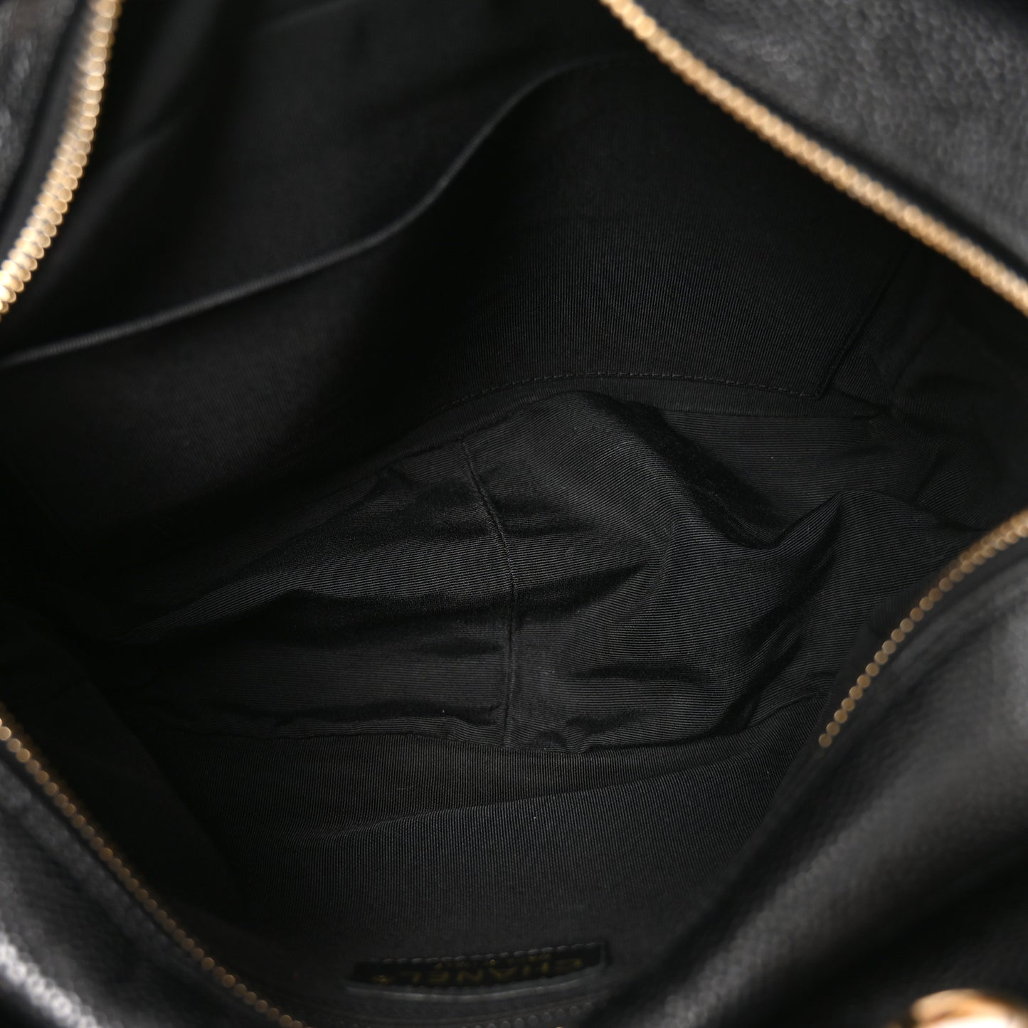 Caviar Quilted Petit Timeless Tote PTT Black