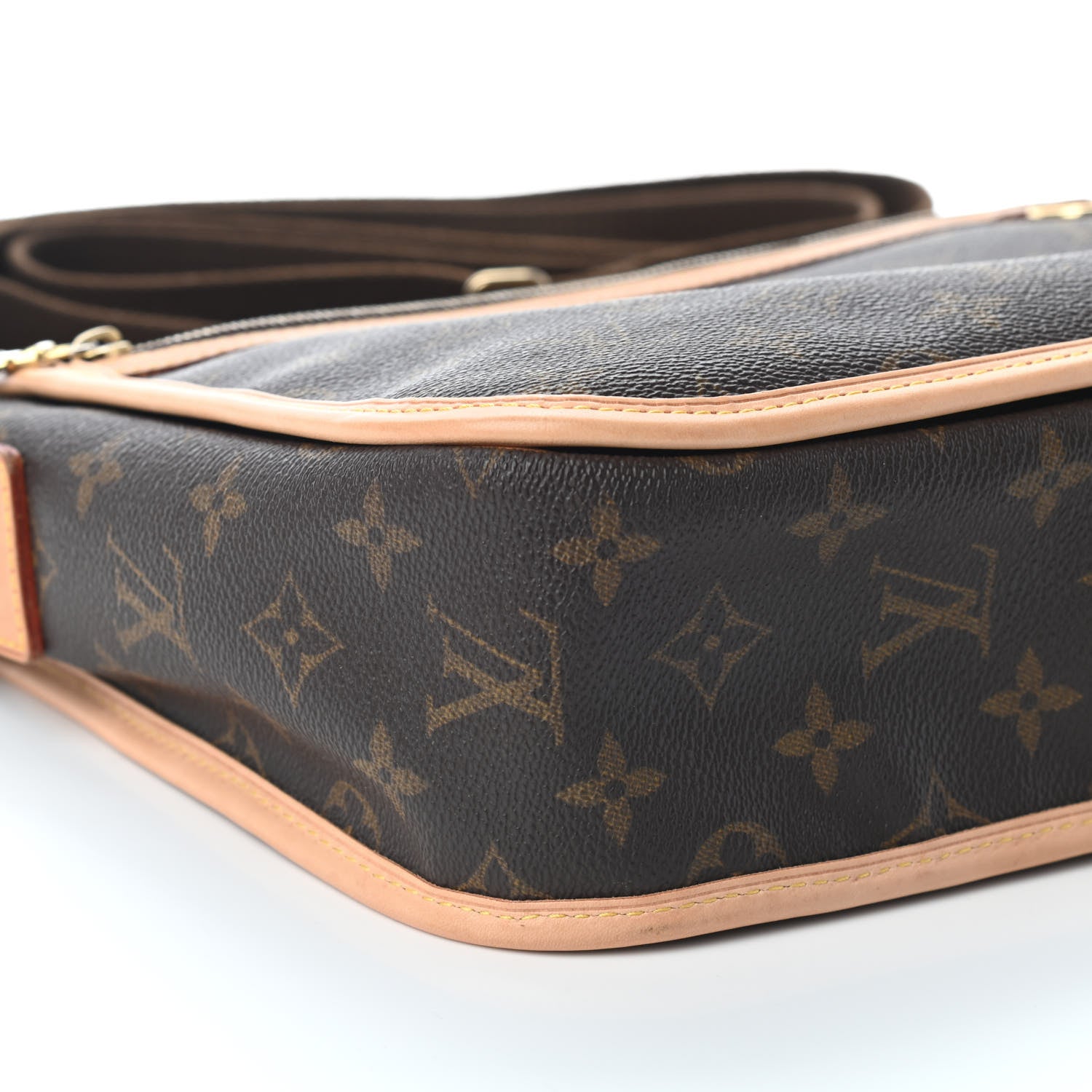 Louis Vuitton Monogram Bosphore PM Messenger 8 of 9