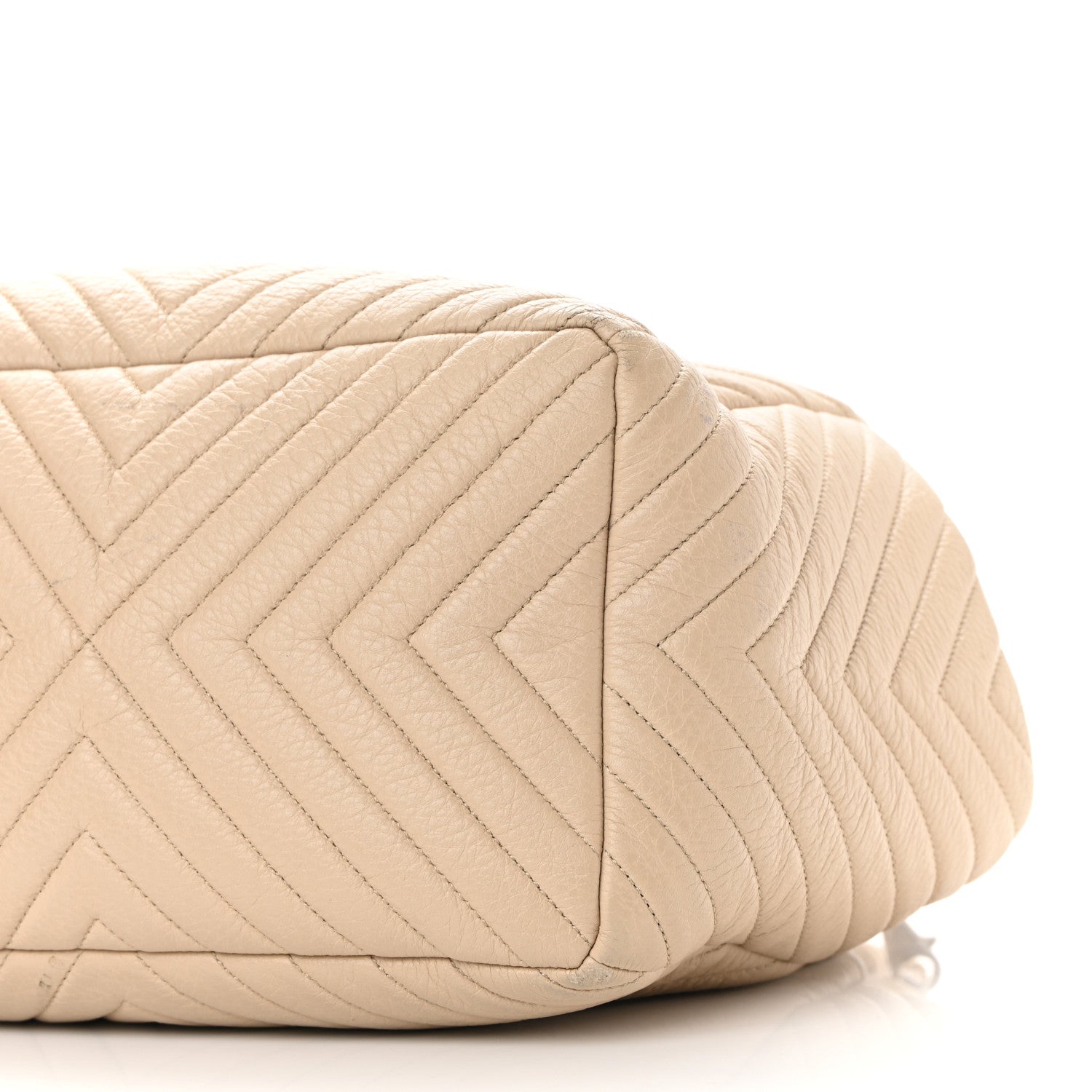 Chanel Deerskin Chevron Large CC Chain Bucket Drawstring Bag Beige 10 of 12