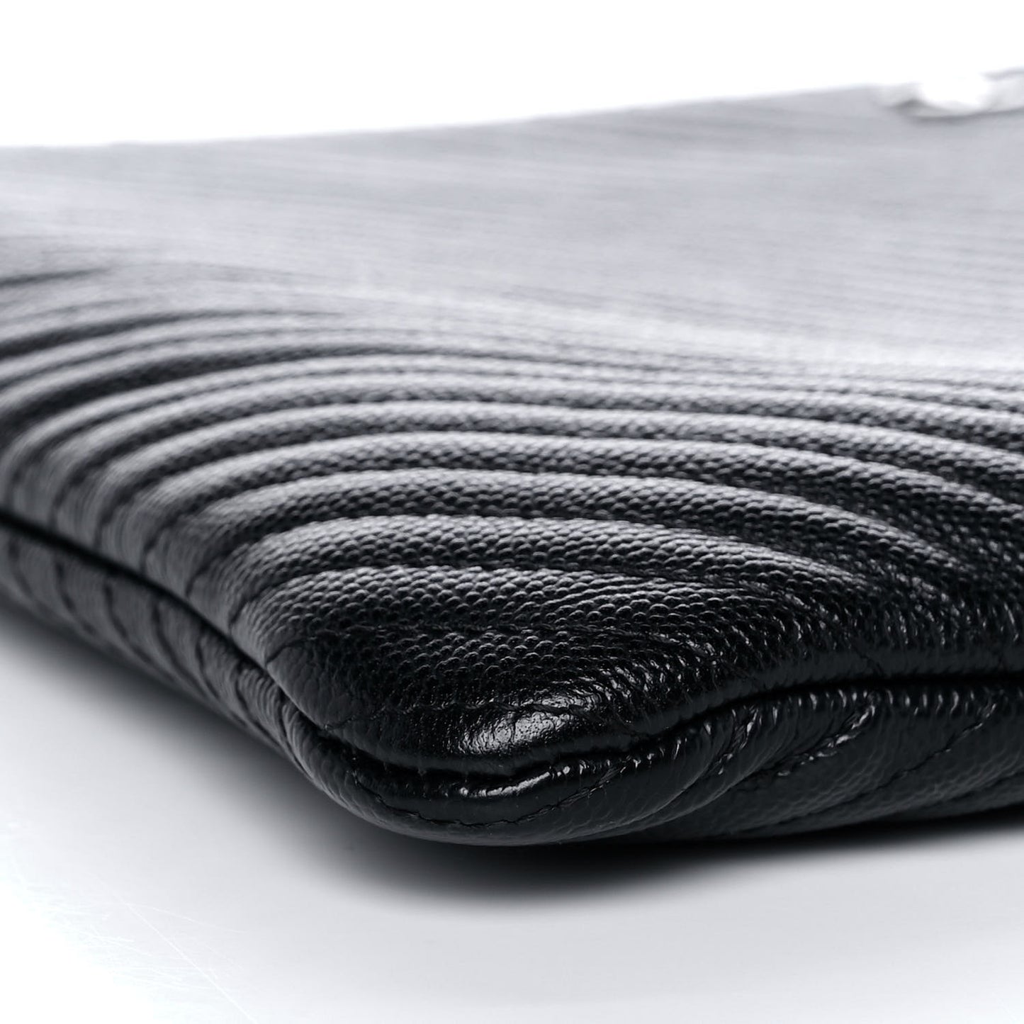 Caviar Chevron Quilted Medium Cosmetic Case Black