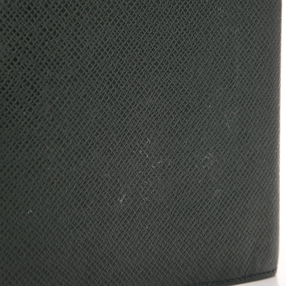 Louis Vuitton Taiga Medium Ring Agenda Cover Epicea 10 of 11