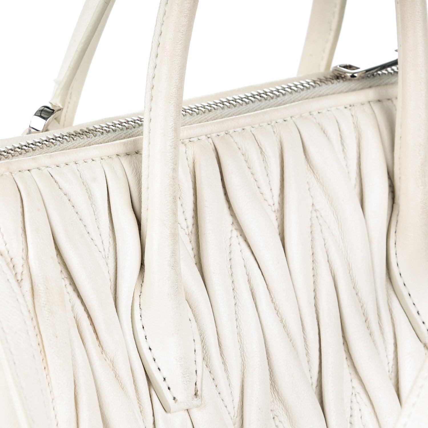 Miu Miu Nappa Matelasse Lux Mini Crossbody Tote Bianco 7 of 9