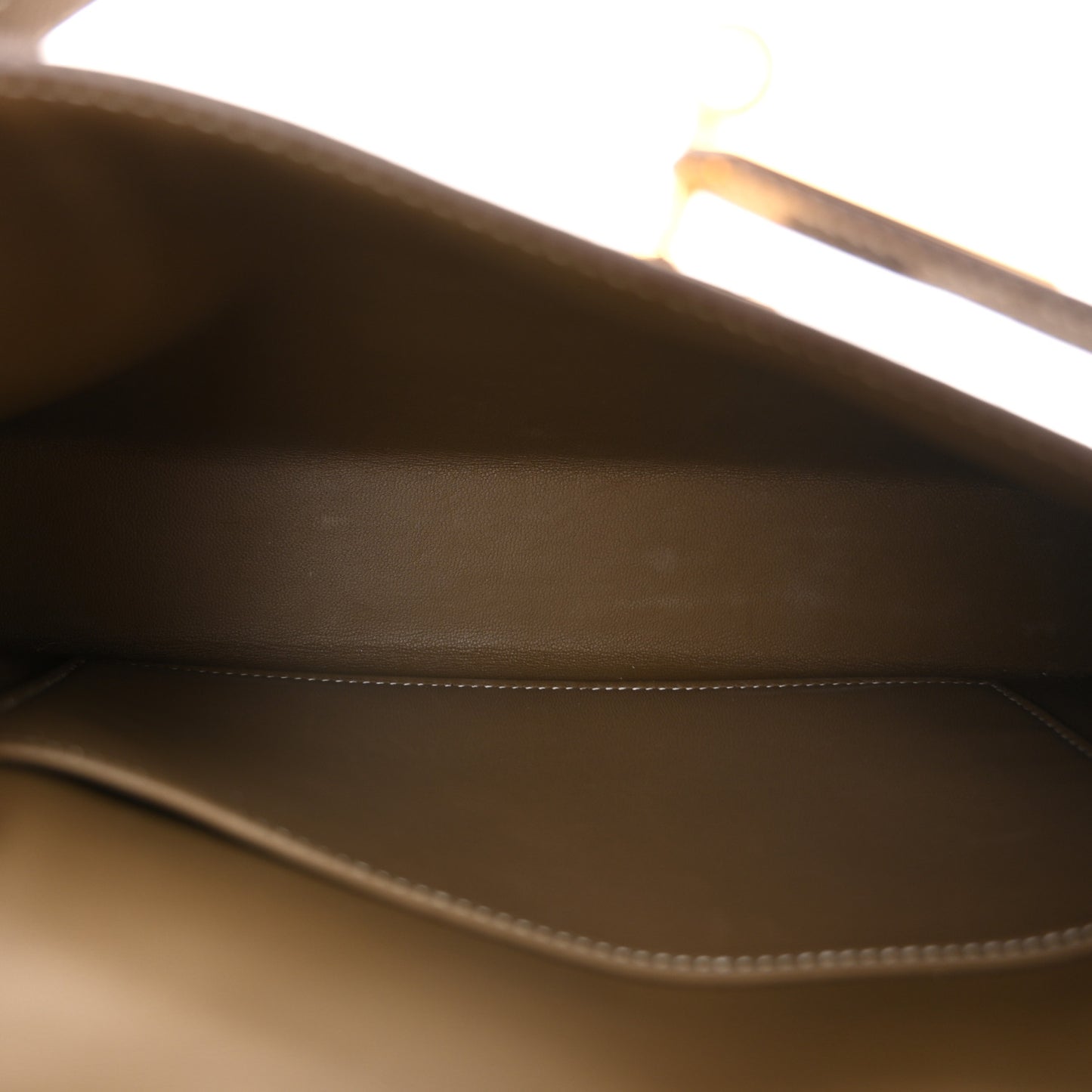 Madame Calfskin Kelly Elan Etoupe