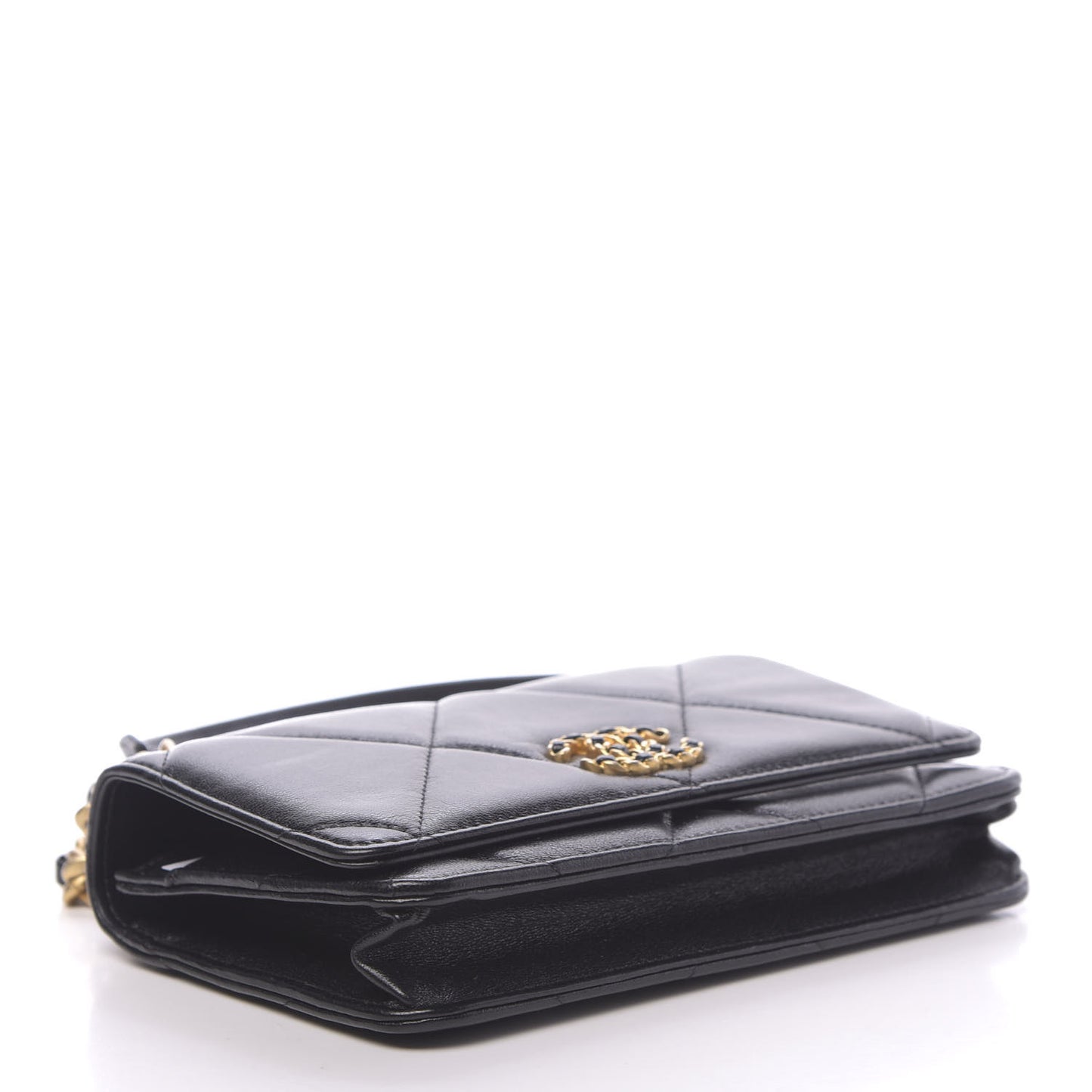 Lambskin Quilted 19 Wallet On Chain WOC Black