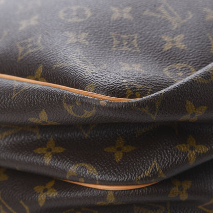 Louis Vuitton Monogram Reporter GM 10 of 20