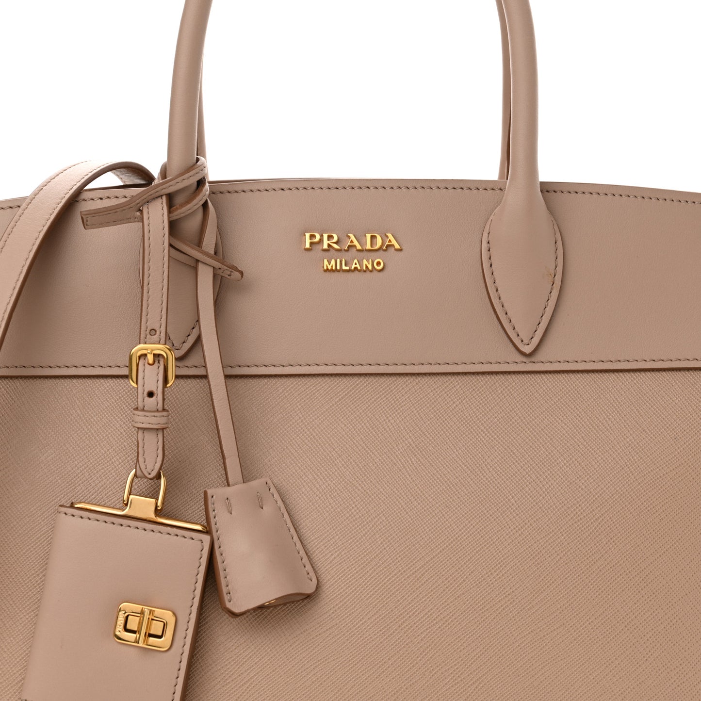 Saffiano City Calfskin Medium Esplanade Cammeo