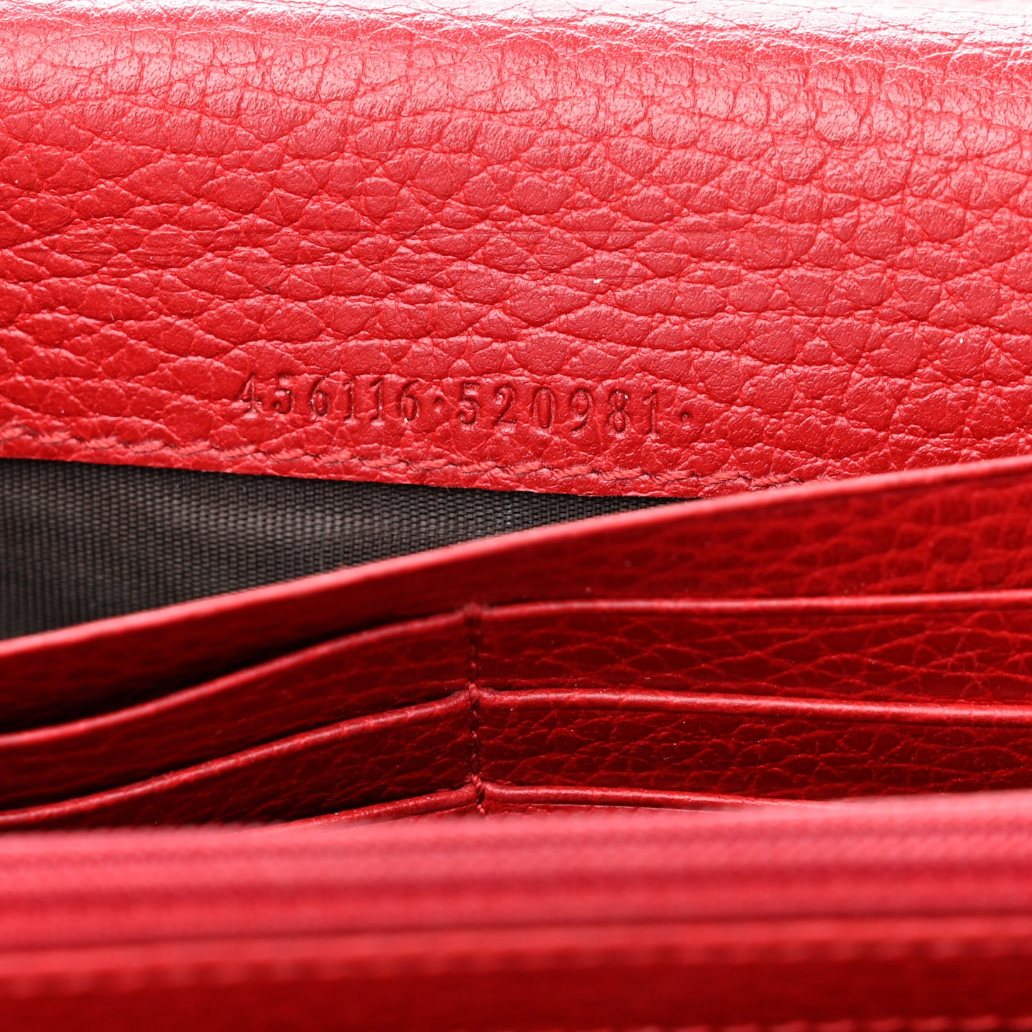 Dollar Calfskin GG Marmont Continental Wallet Hibiscus Red