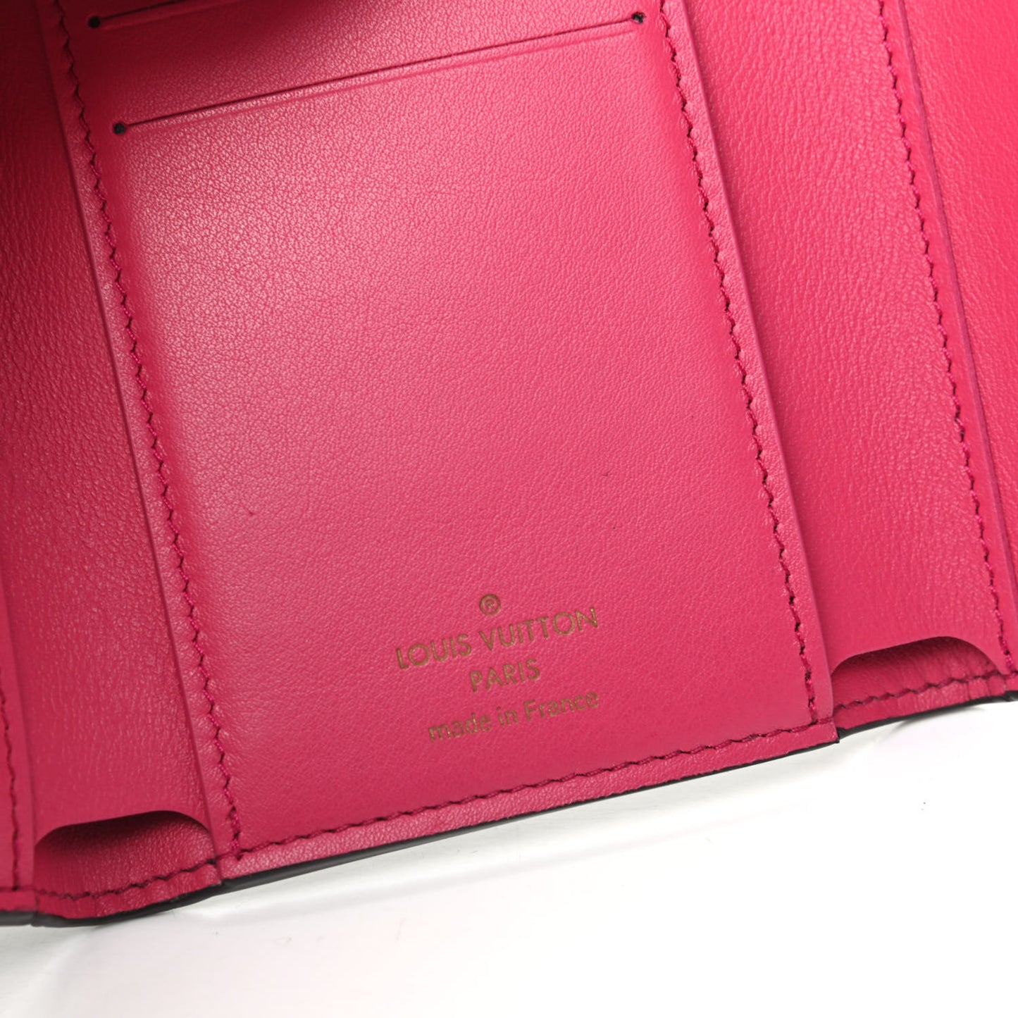 Taurillon Capucines Compact Wallet Black
