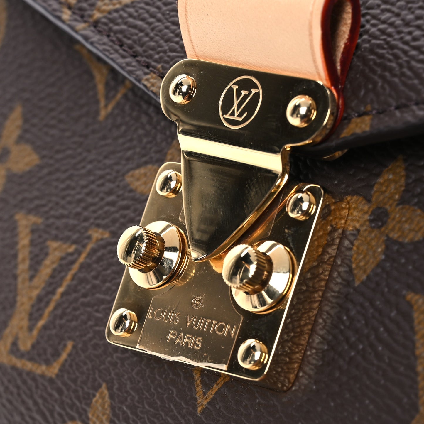 Monogram Pochette Metis East West