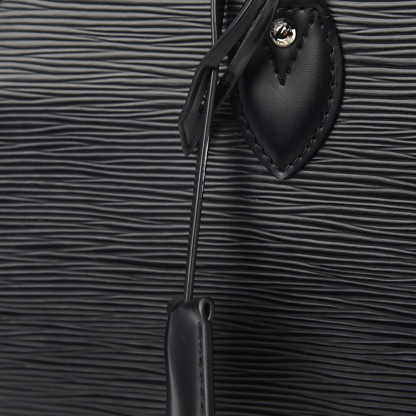 Epi Pont-Neuf PM Black