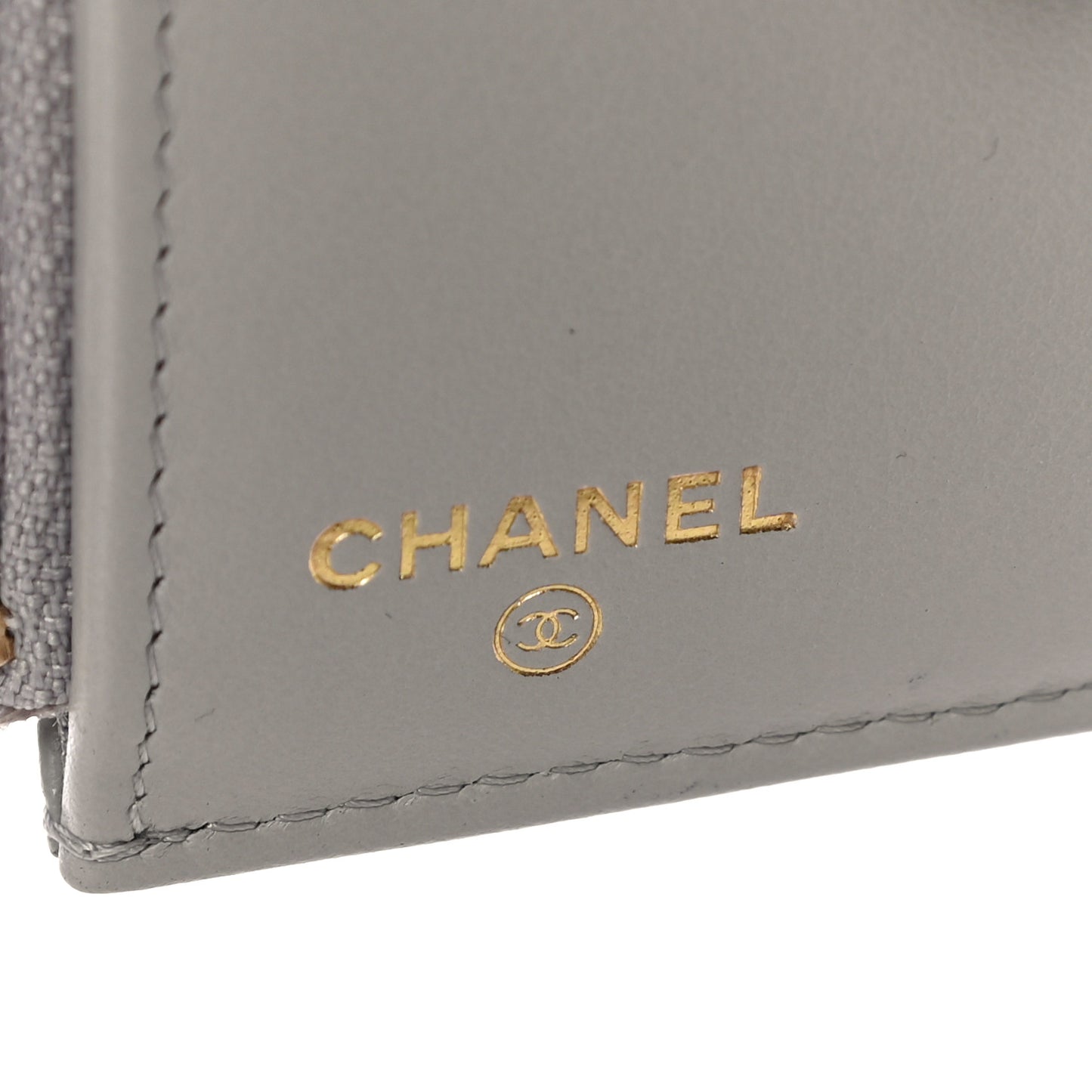 Caviar Quilted Small Flap Wallet Grey