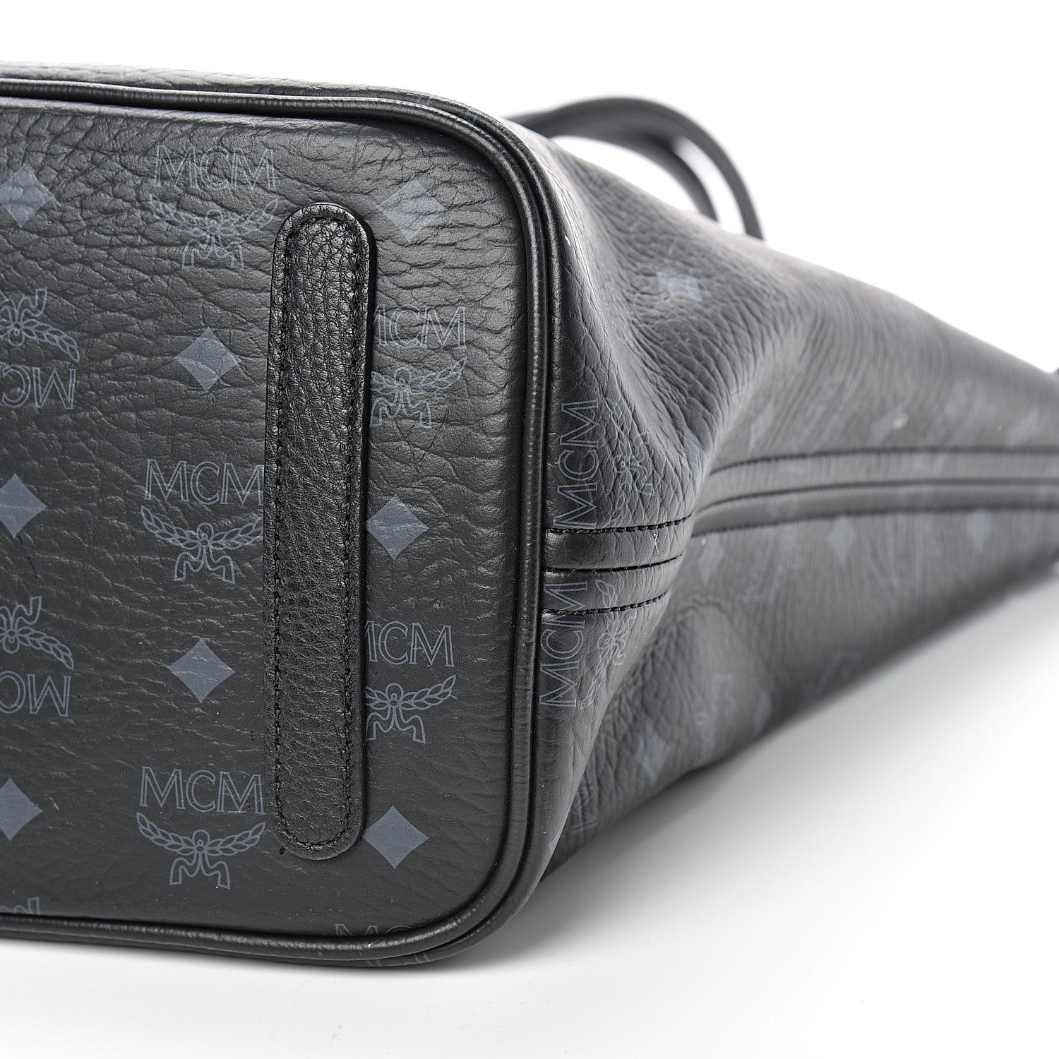 MCM Visetos Medium Liz Reversible Shopper Tote Black 10 of 17