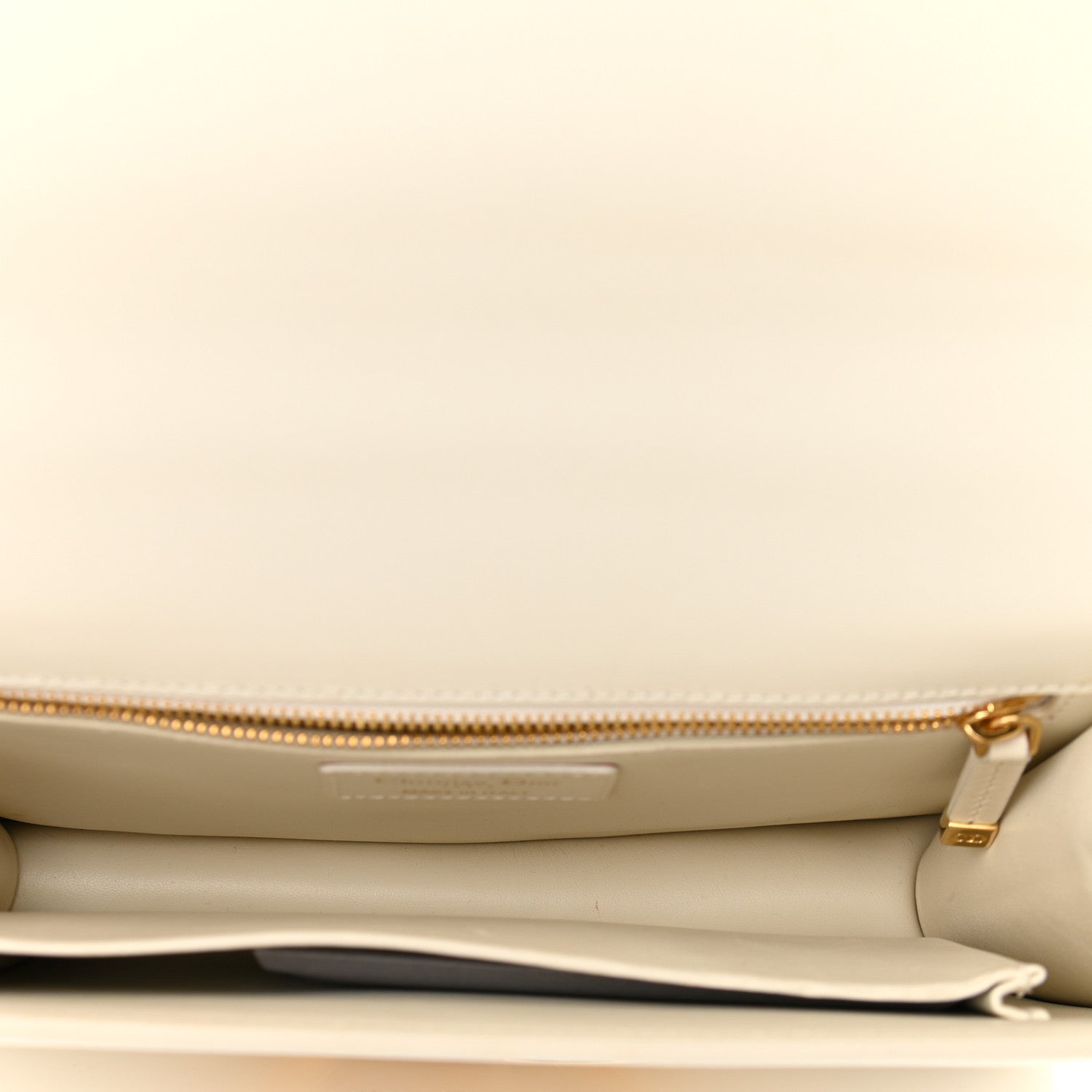 Christian Dior Box Calfskin 30 Montaigne Flap Bag Latte 5 of 10