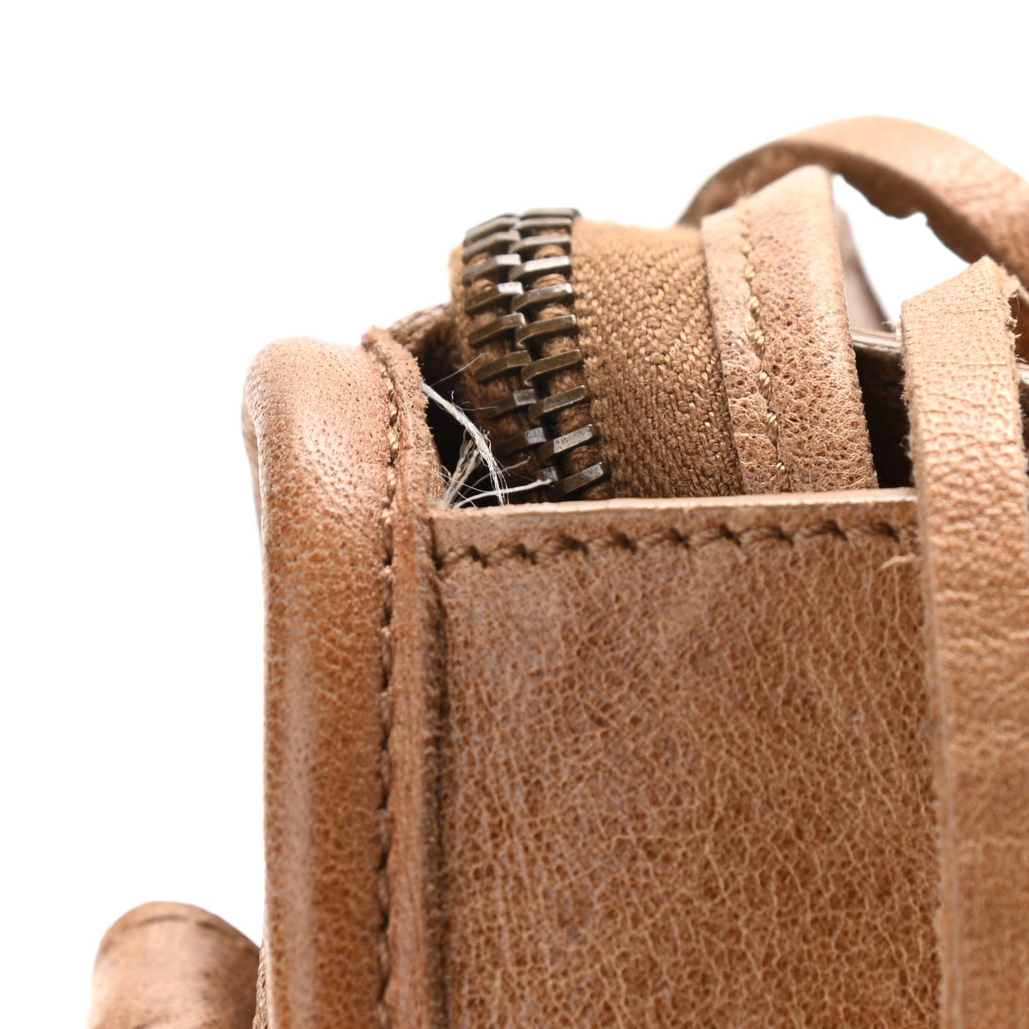 Chevre Classic Hardware City Caramel