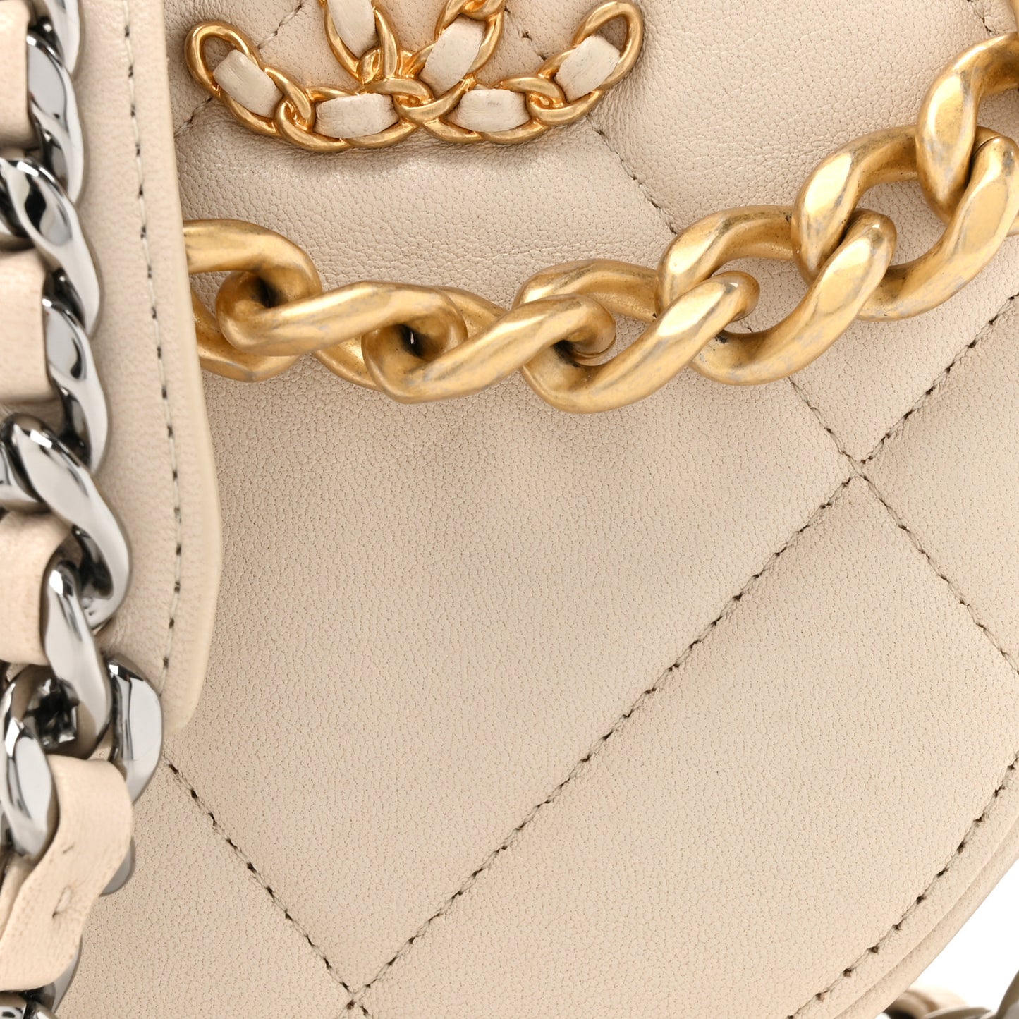 Lambskin Quilted Chanel 19 Round Clutch With Chain Beige