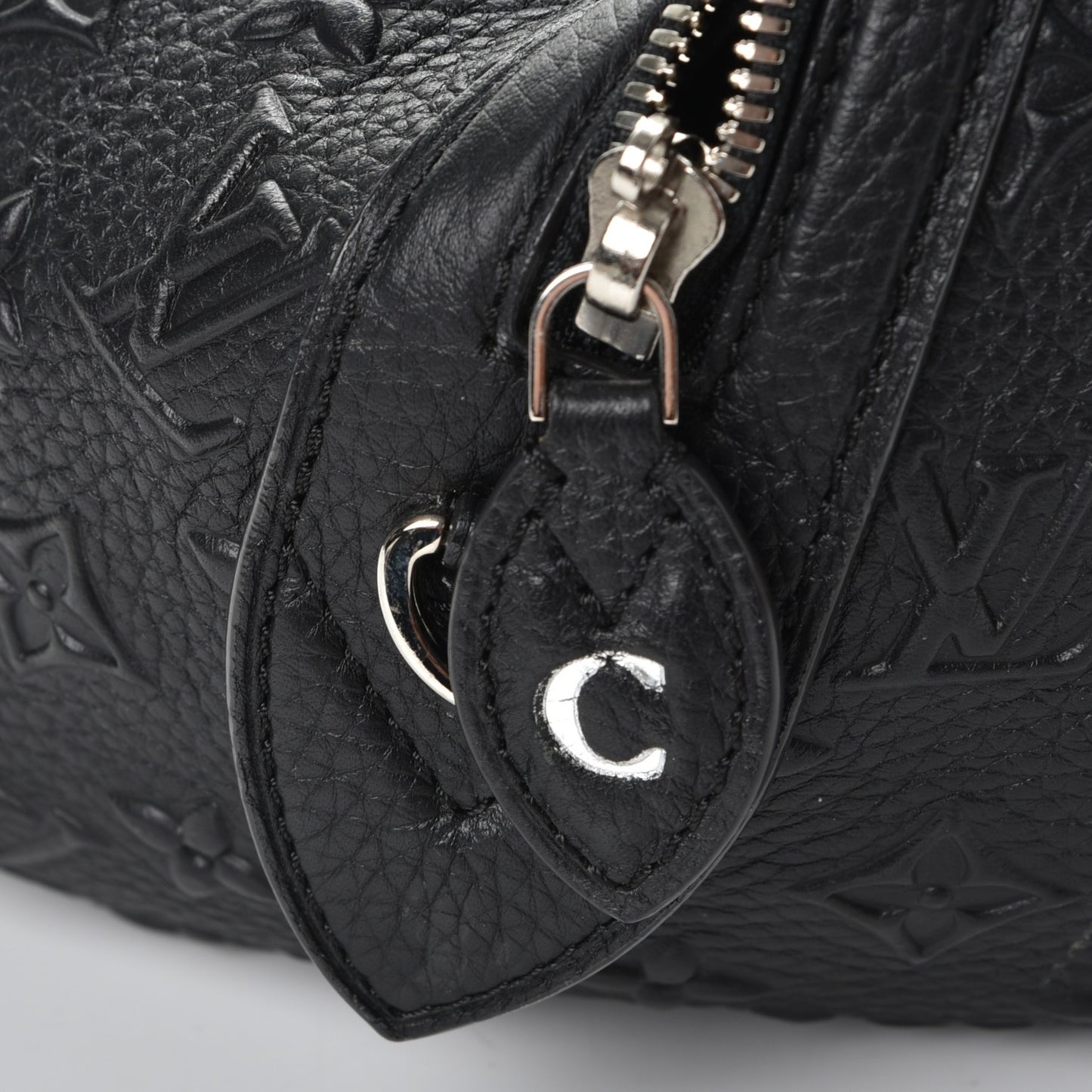 Monogram Revelation Neo Papillon GM Black