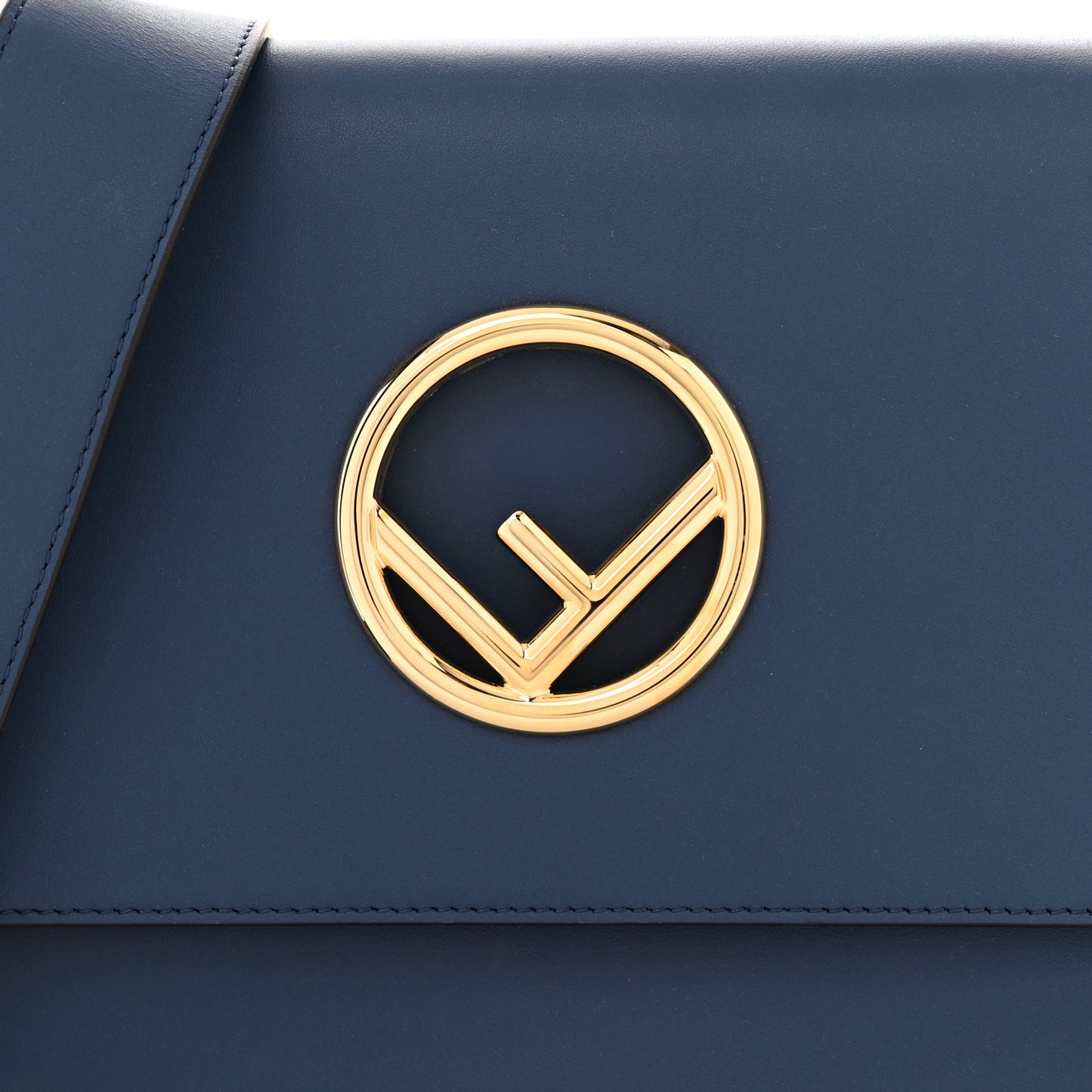 Vitello Century Opaco F is Fendi Kan I Shoulder Bag Blu Scuro