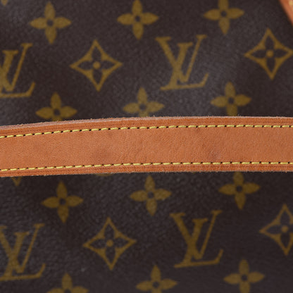 Louis Vuitton Monogram Cabas Mezzo 15 of 15
