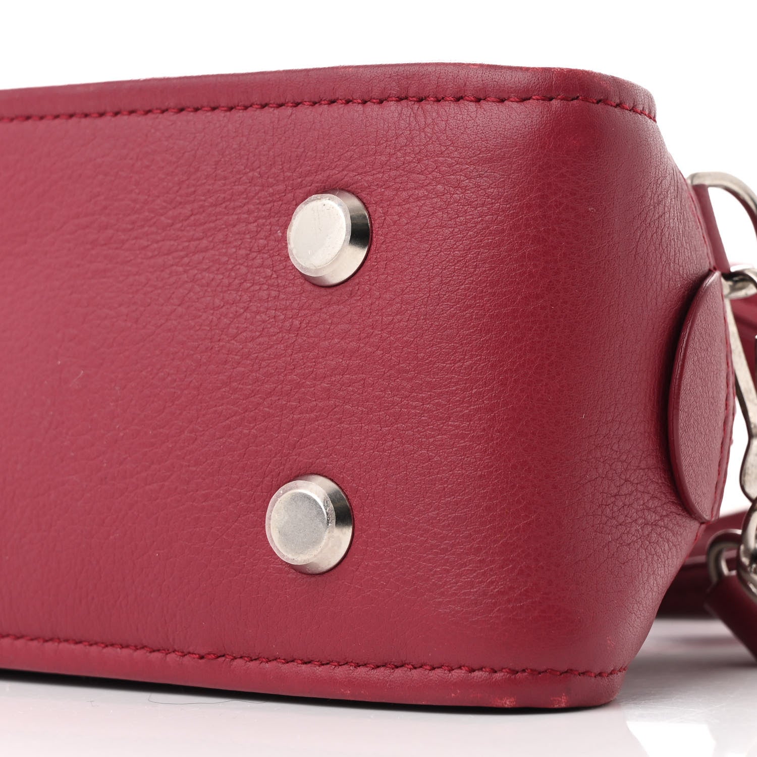 Balenciaga Shiny Day Calfskin S Triangle Duffle Rouge Grenat 9 of 11