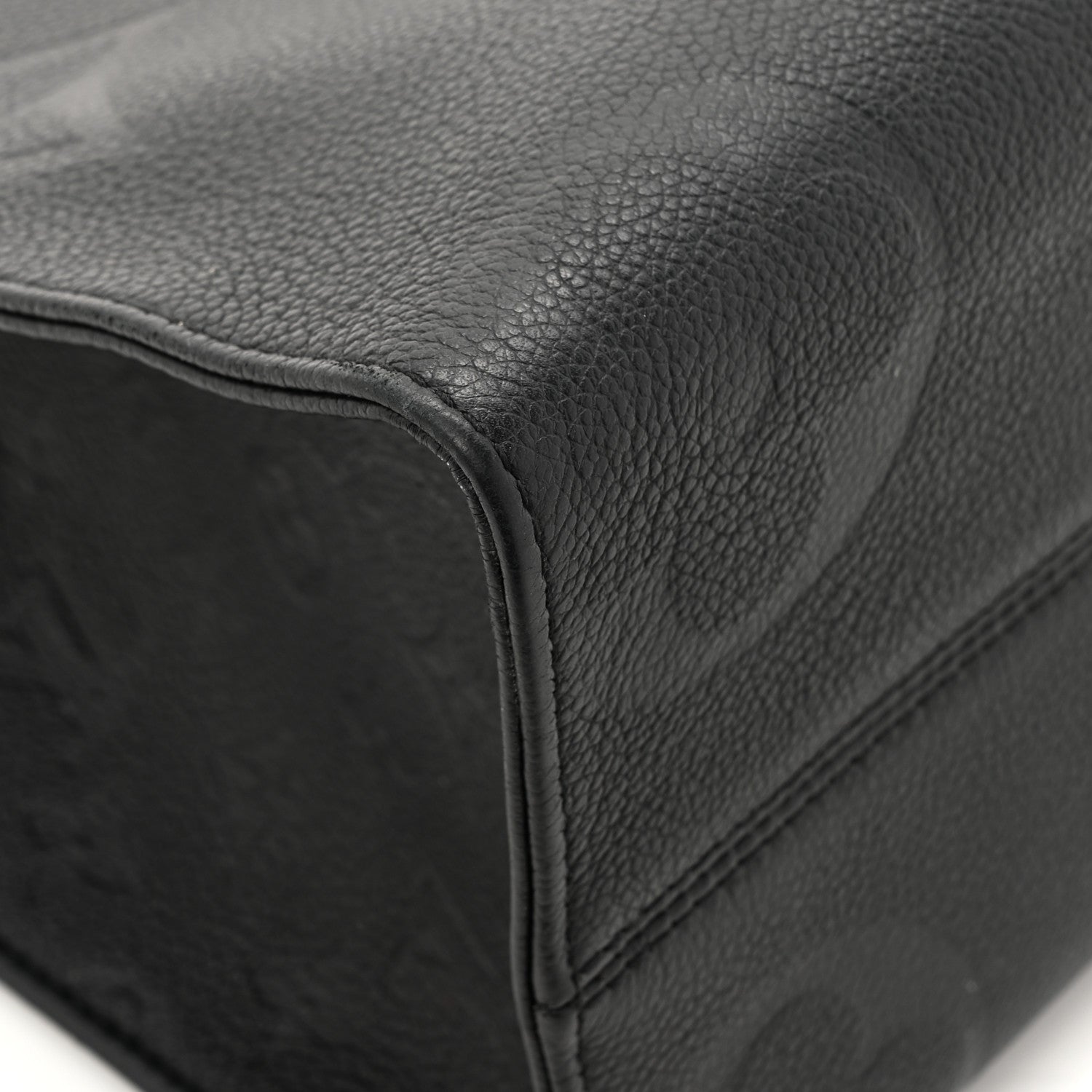 Louis Vuitton Empreinte Monogram Giant Onthego PM Black 8 of 16