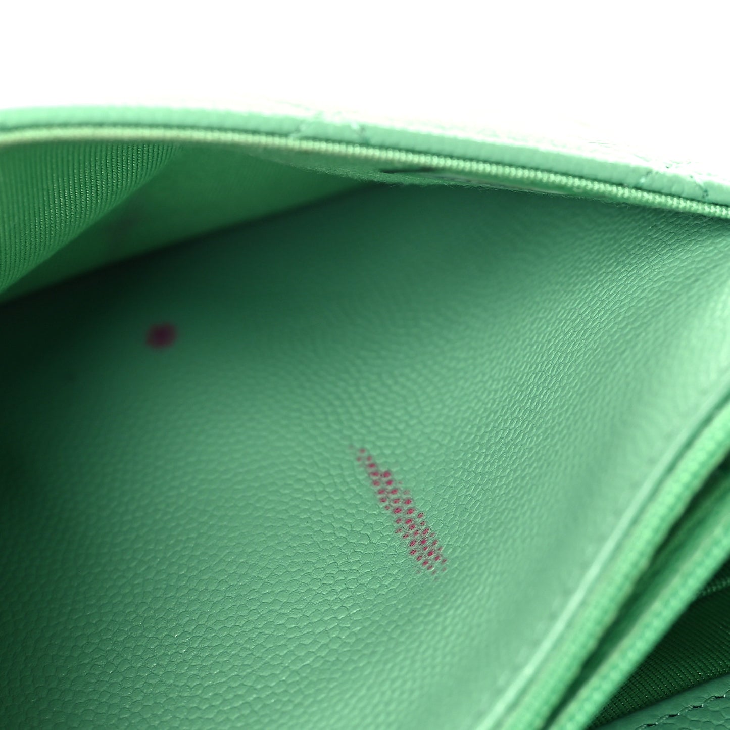 Caviar Quilted Wallet on Chain WOC Green