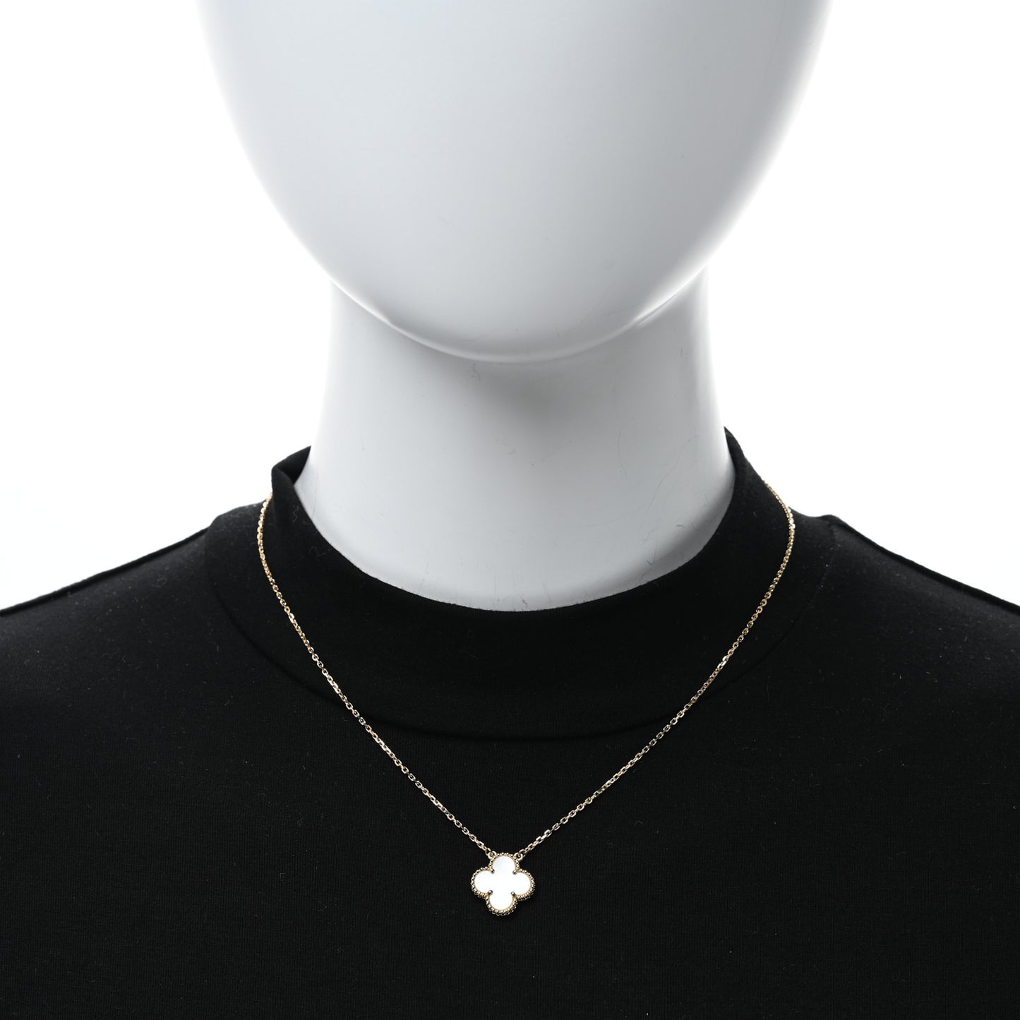 18K Yellow Gold Mother of Pearl Vintage Alhambra Pendant Necklace