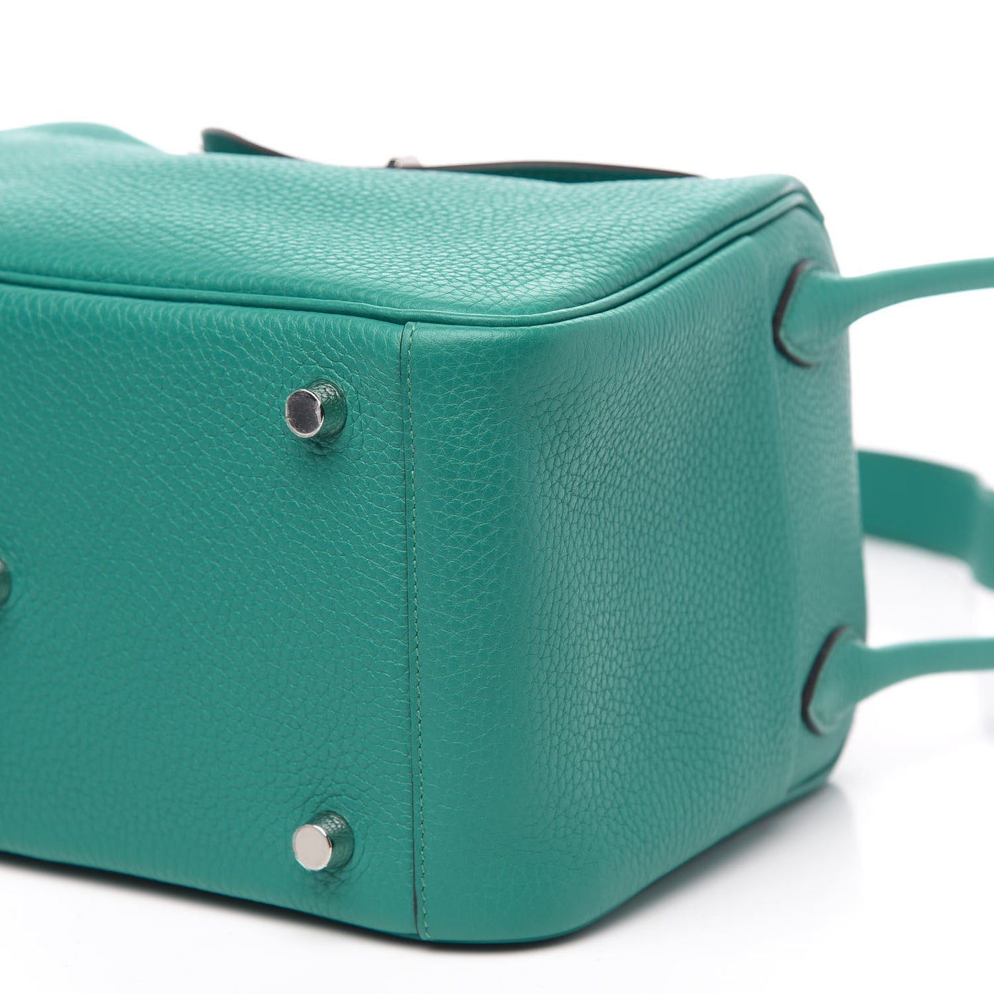 Taurillon Clemence Lindy 26 Blue Paon