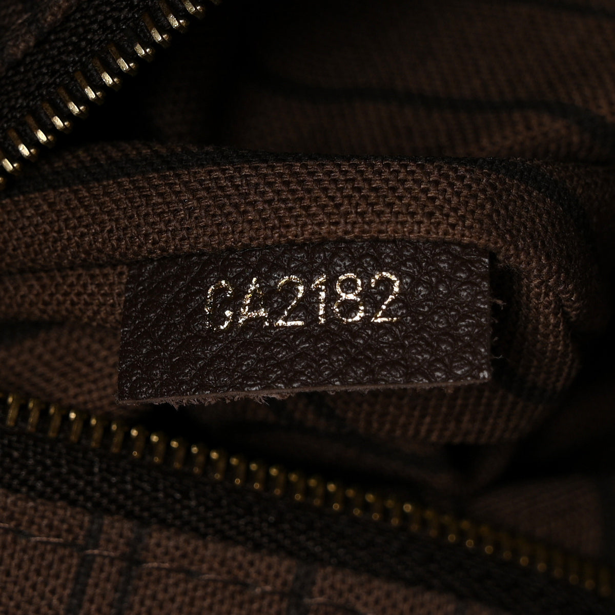 Louis Vuitton Empreinte Artsy MM Ombre 13 of 19