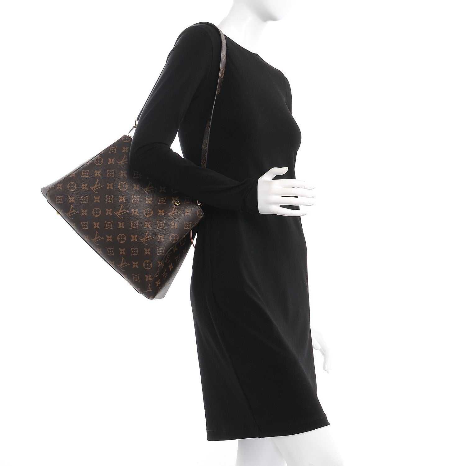Louis Vuitton Monogram Montaigne MM 2 of 10