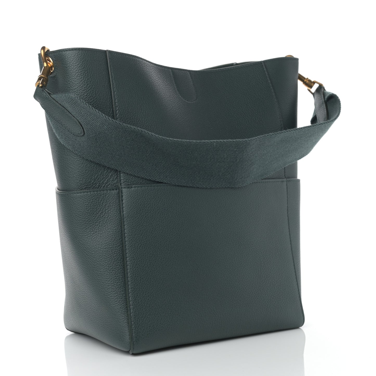 Soft Grained Calfskin Sangle Bucket Bag Amazone