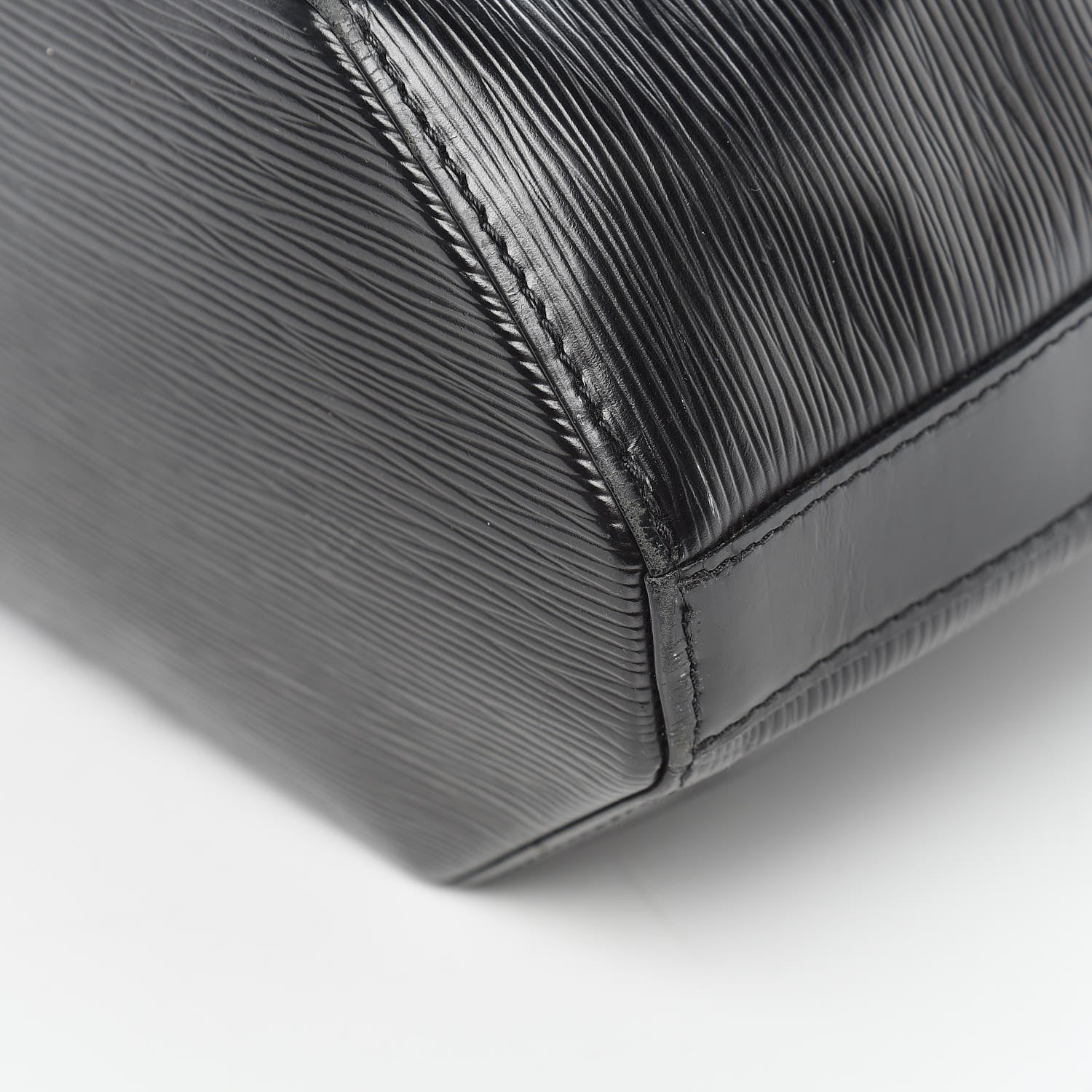 Louis Vuitton Epi Sac a Dos Drawstring Bag Black 10 of 14