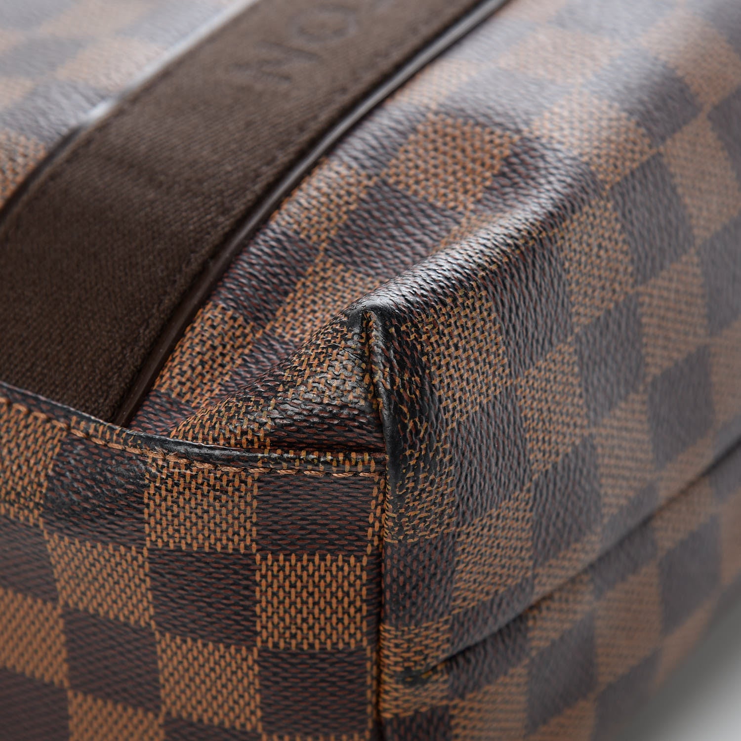 Louis Vuitton Damier Ebene Beaubourg 10 of 11