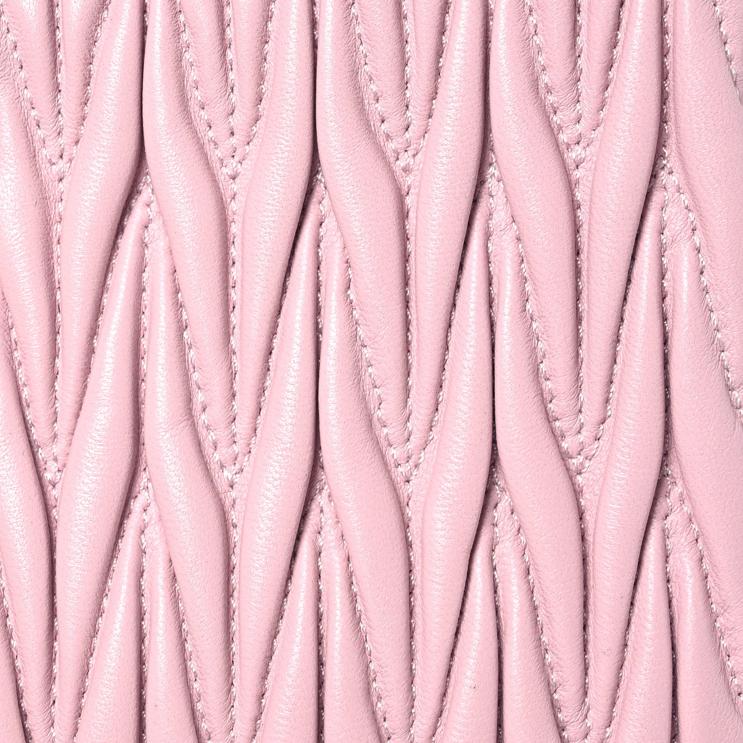 Miu Miu Nappa Matelasse Shoulder Bag Alabastro 17 of 20