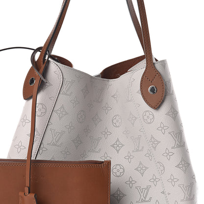 Louis Vuitton Mahina Hina MM Mist 6 of 8