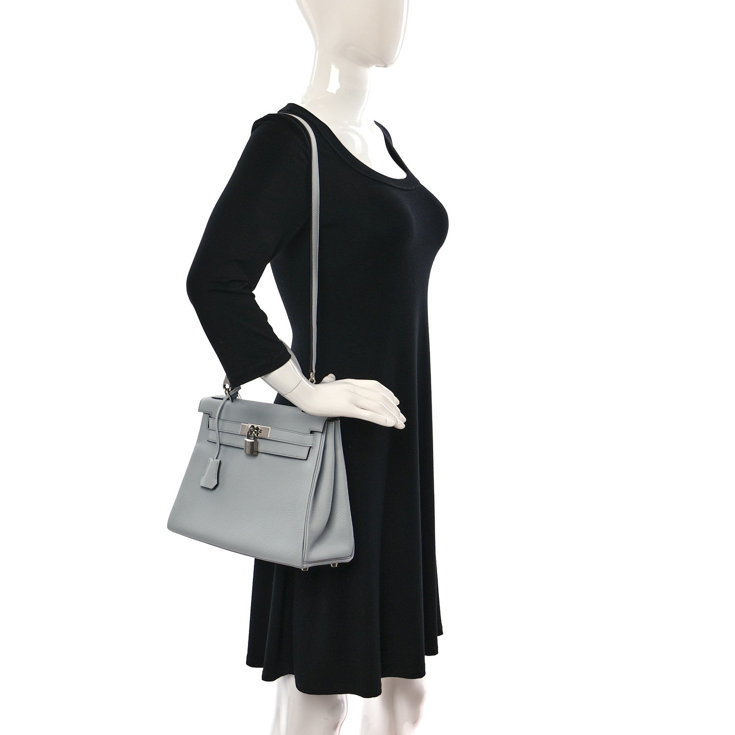 Hermes Togo Kelly Retourne 28 Bleu Pale 2 of 10