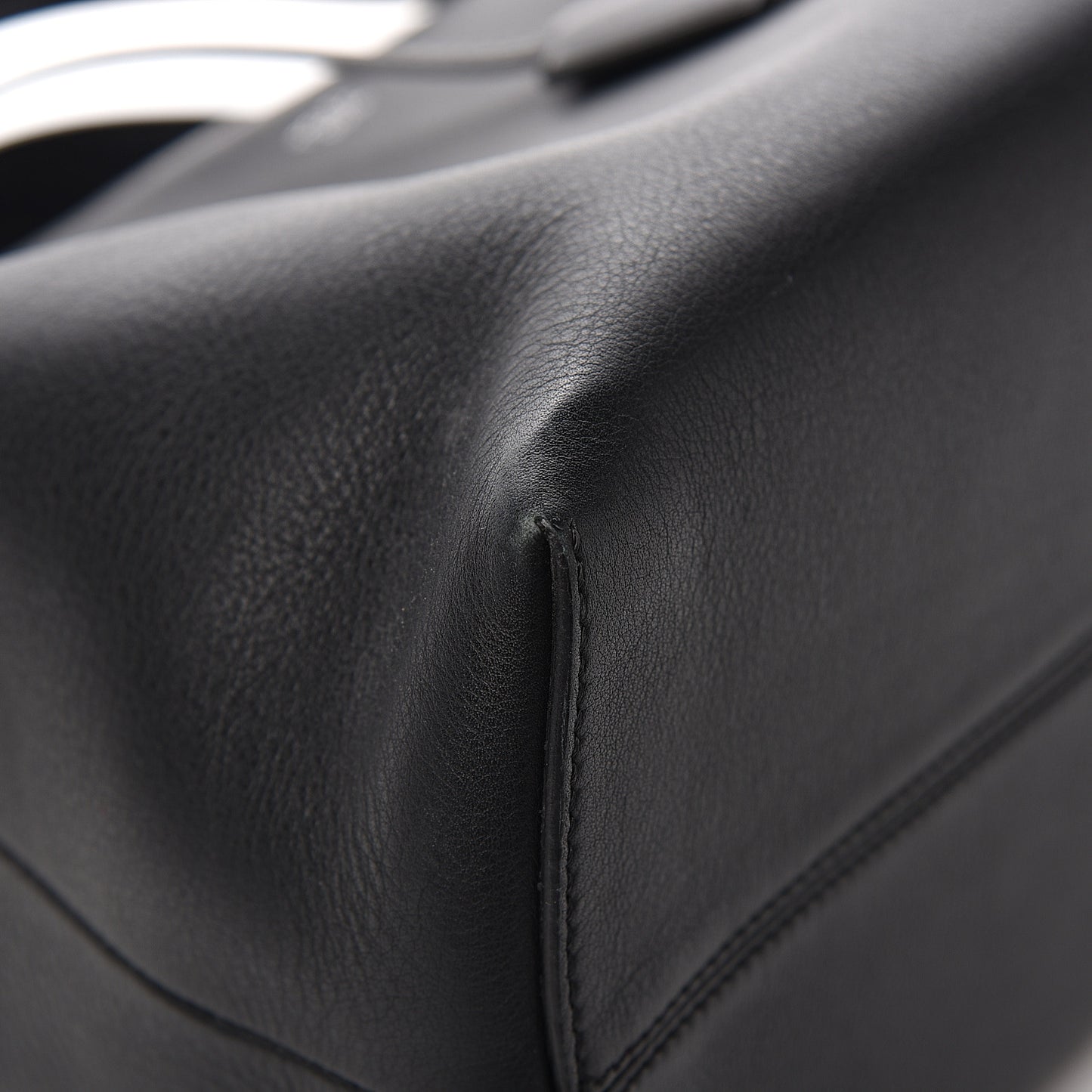 Vitello Dolce Marmol Large By The Way Boston Bag Black